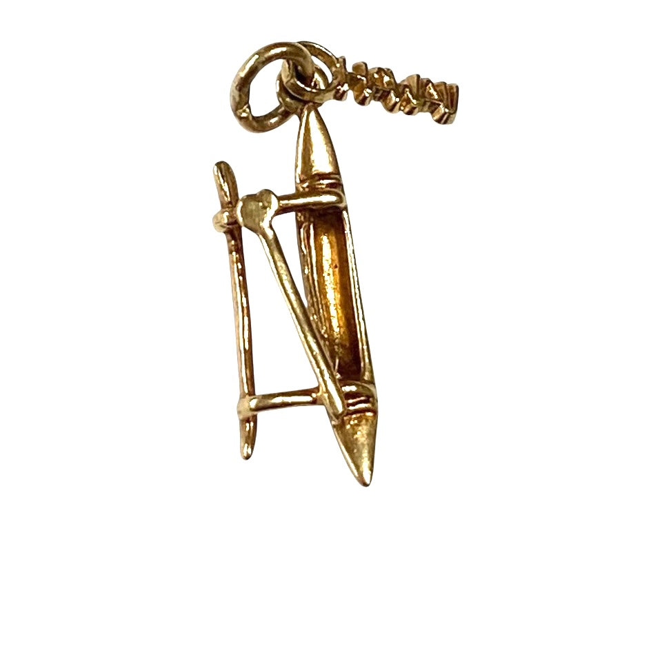 14ct vintage hawaiian outriggers canoe charm / pendant