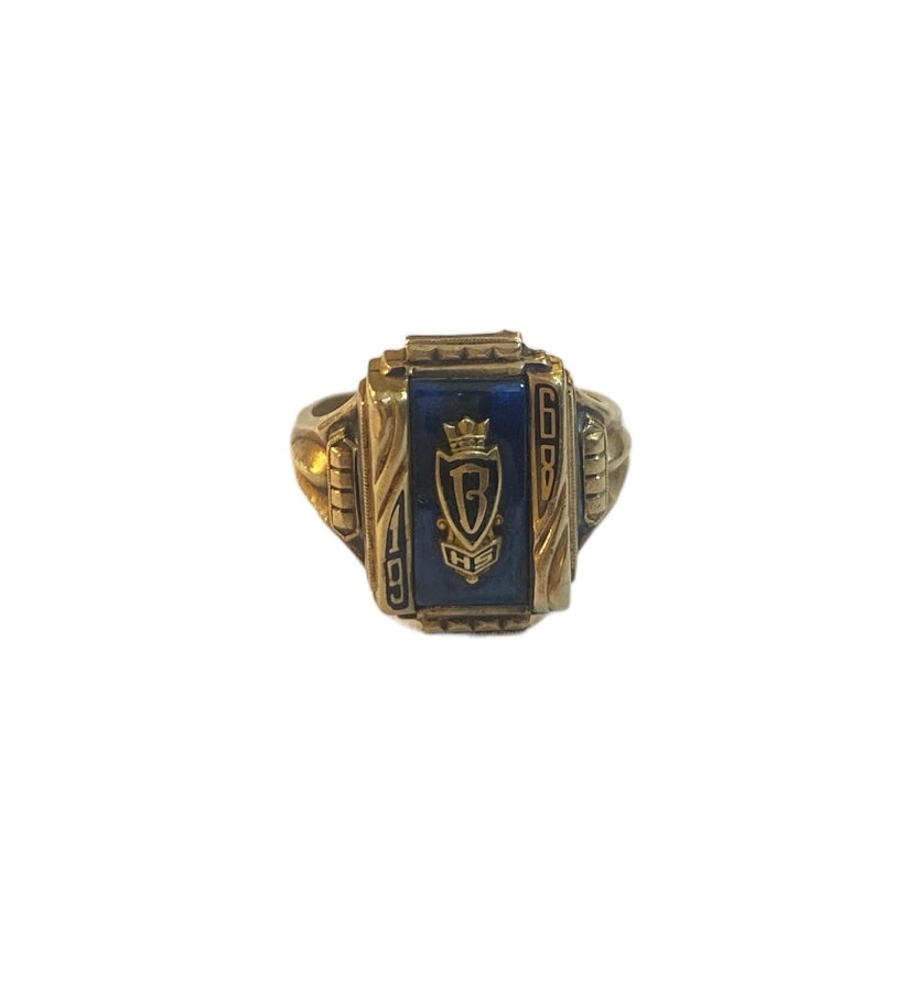 10ct graduation ring circa 1968 size S
