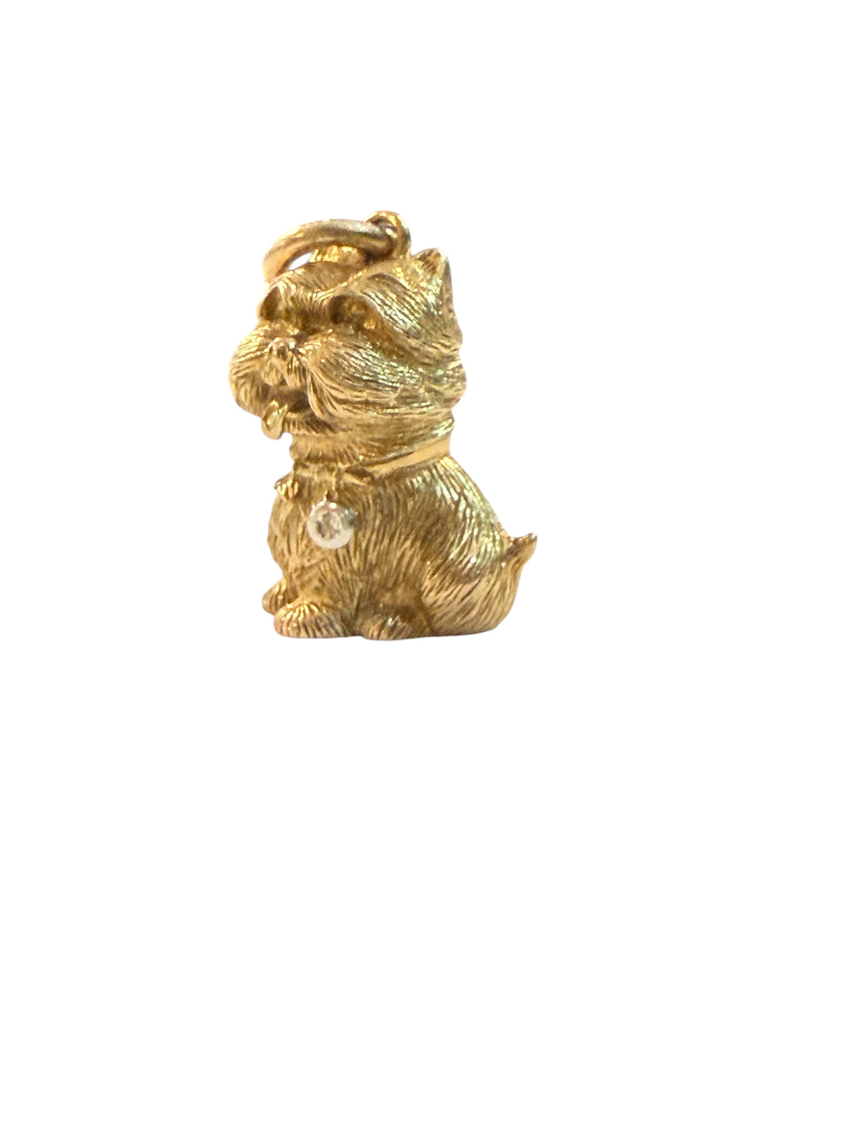 9ct vintage scottie dog charm with diamond collar. 3.0g