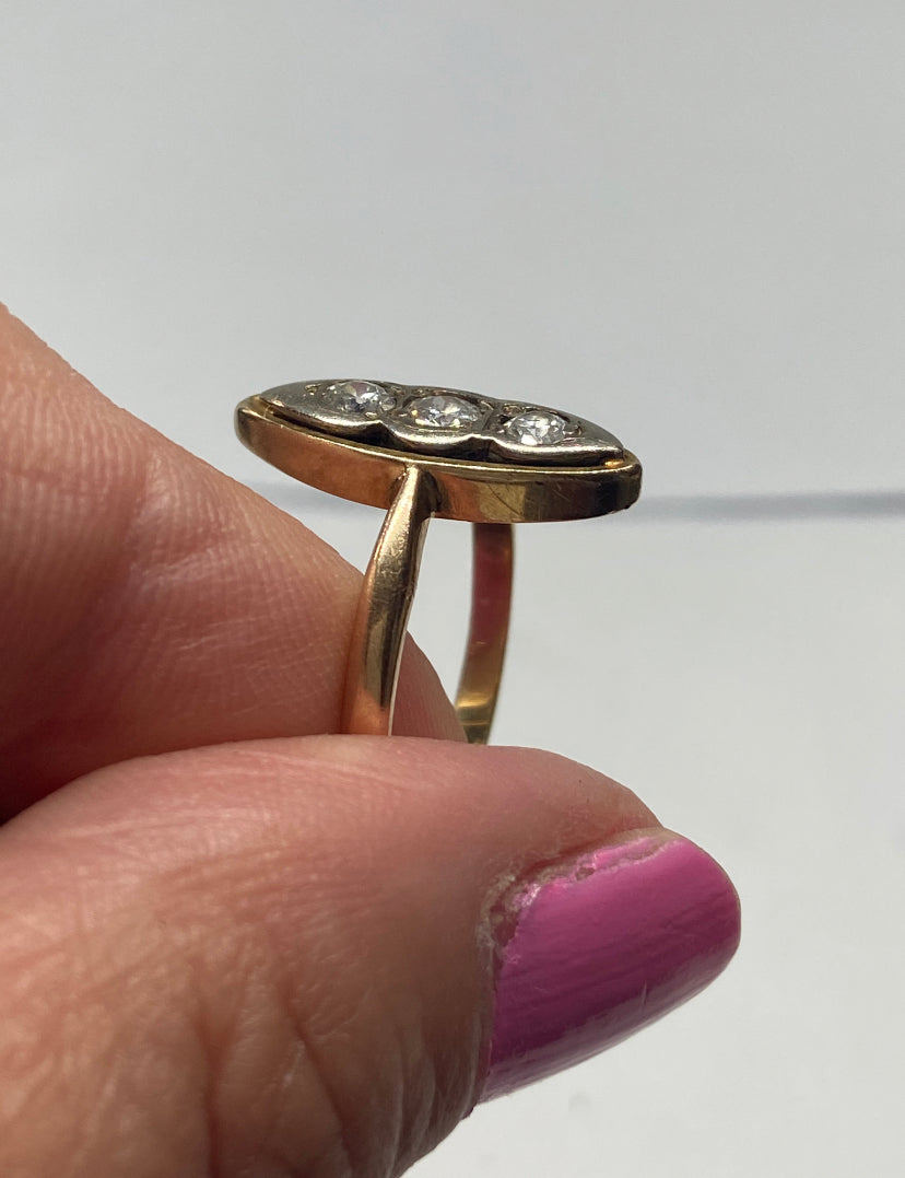 14ct 585 Art Deco diamond ring set in platinum and gold size O 1/2