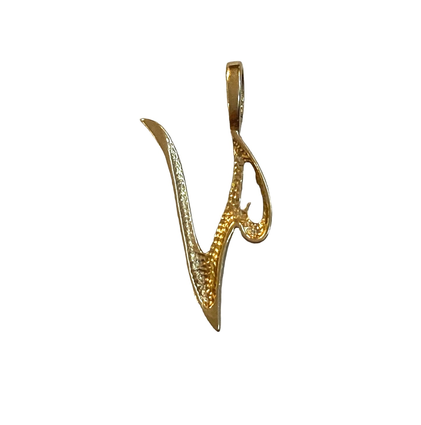 9ct preowned / vintage initial / letter 'V' charm pendant