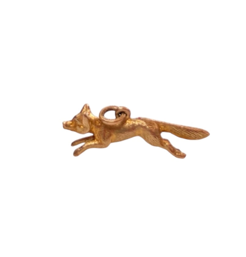 9ct vintage running fox charm / pendant 2.0g