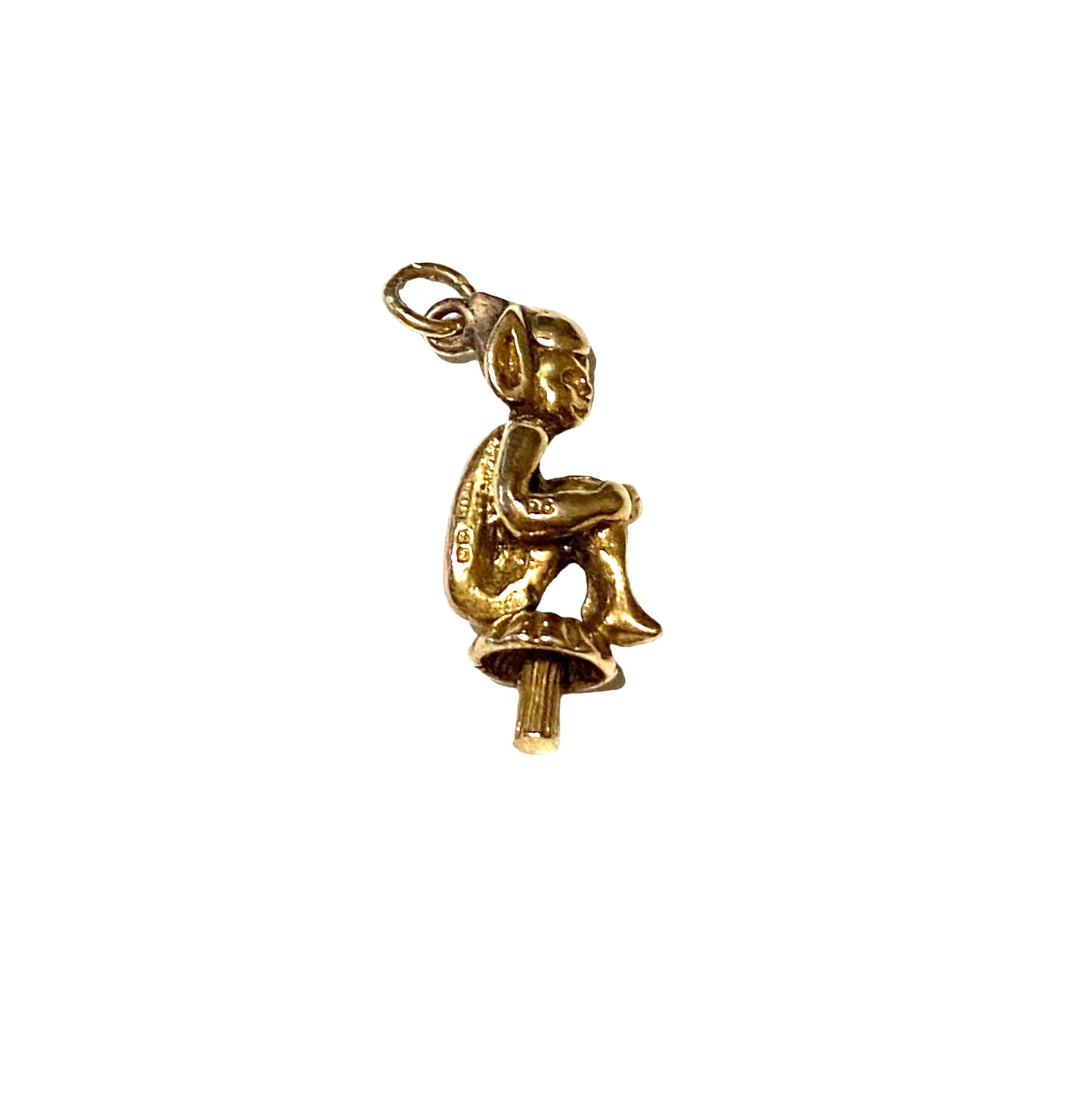 9ct vintage pixie on mushroom charm circa 1962 4.6g