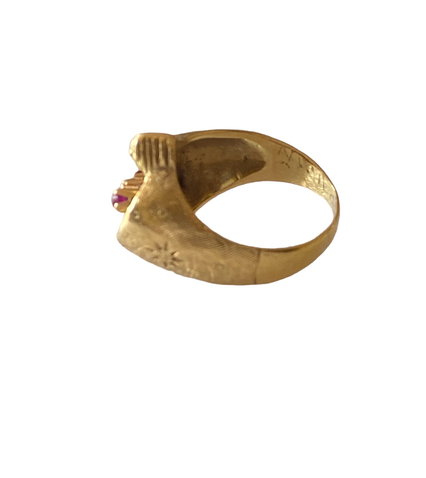 118ct vintage pinky ring size J 1/2 8.6g with rubies