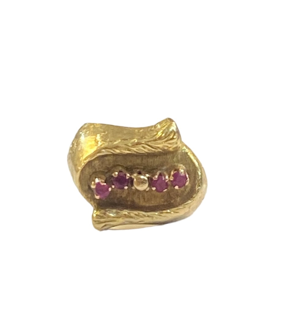 118ct vintage pinky ring size J 1/2 8.6g with rubies