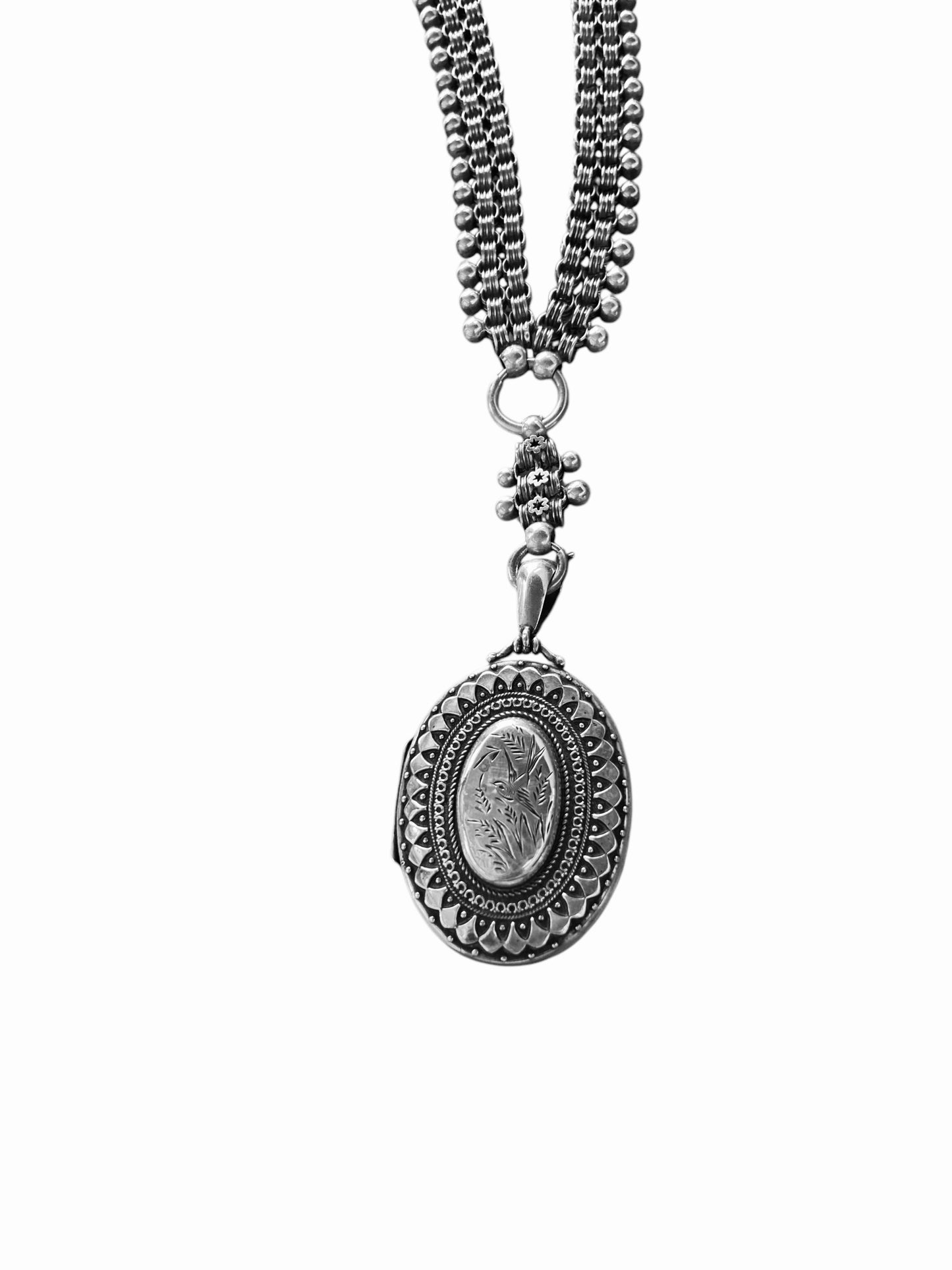 victorian silver locket and chain circa 1882. Birmingham. 21 inches