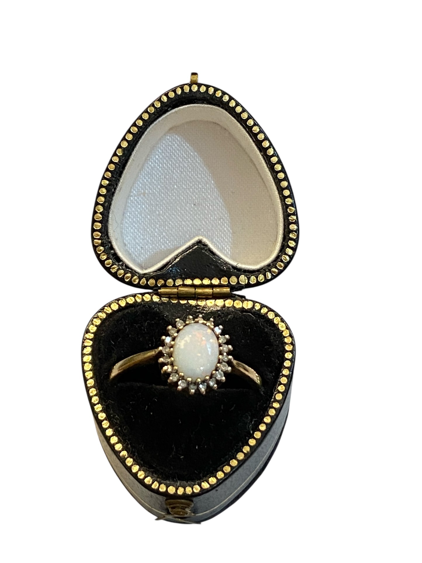 9ct vintage opal and diamond clustre ring size S