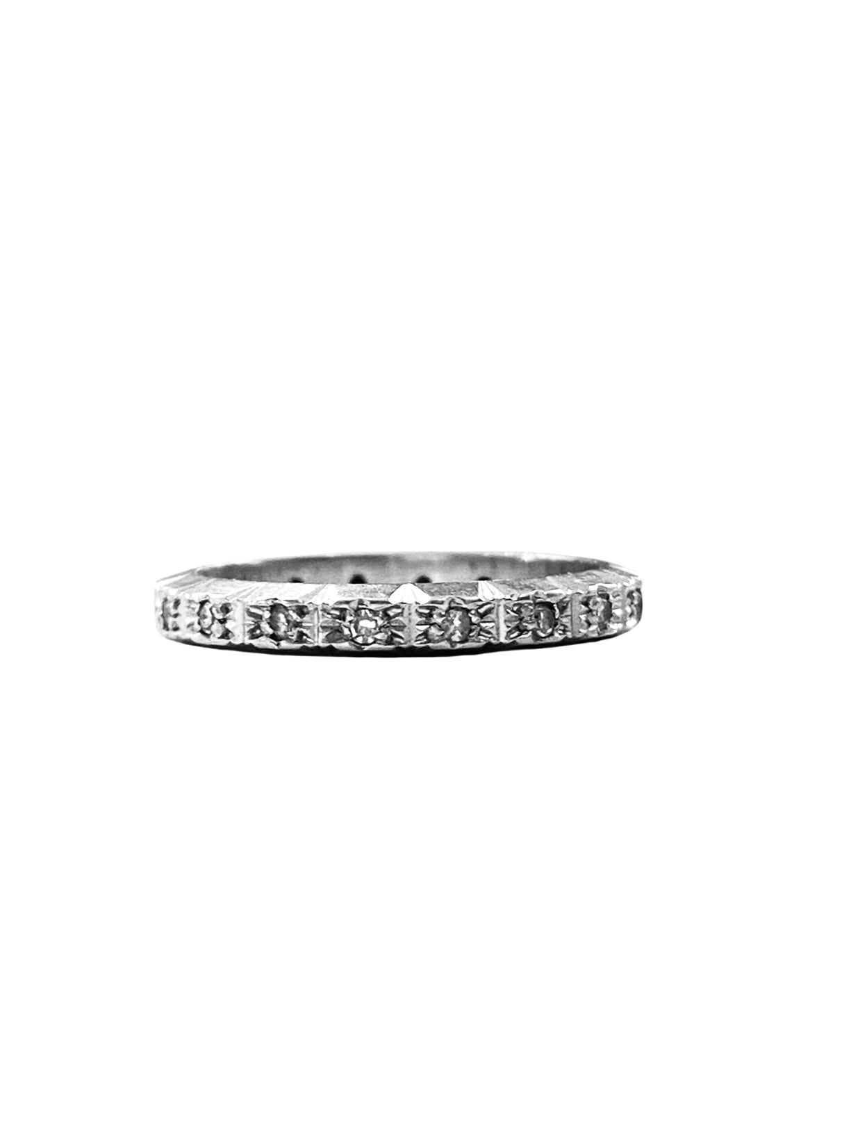 14ct 585 white gold diamond eternity ring . ring size M