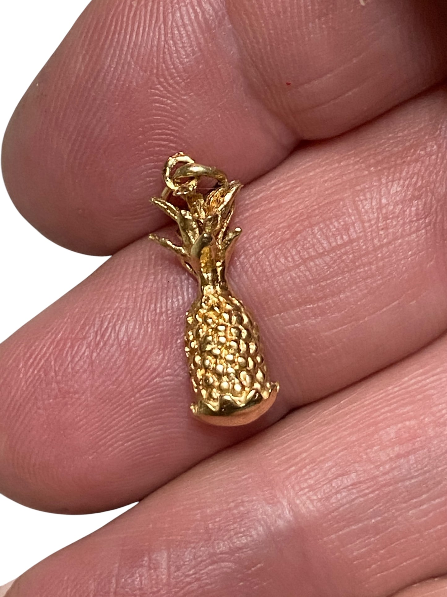 14ct 585 vintage solid pineapple charm / pendant