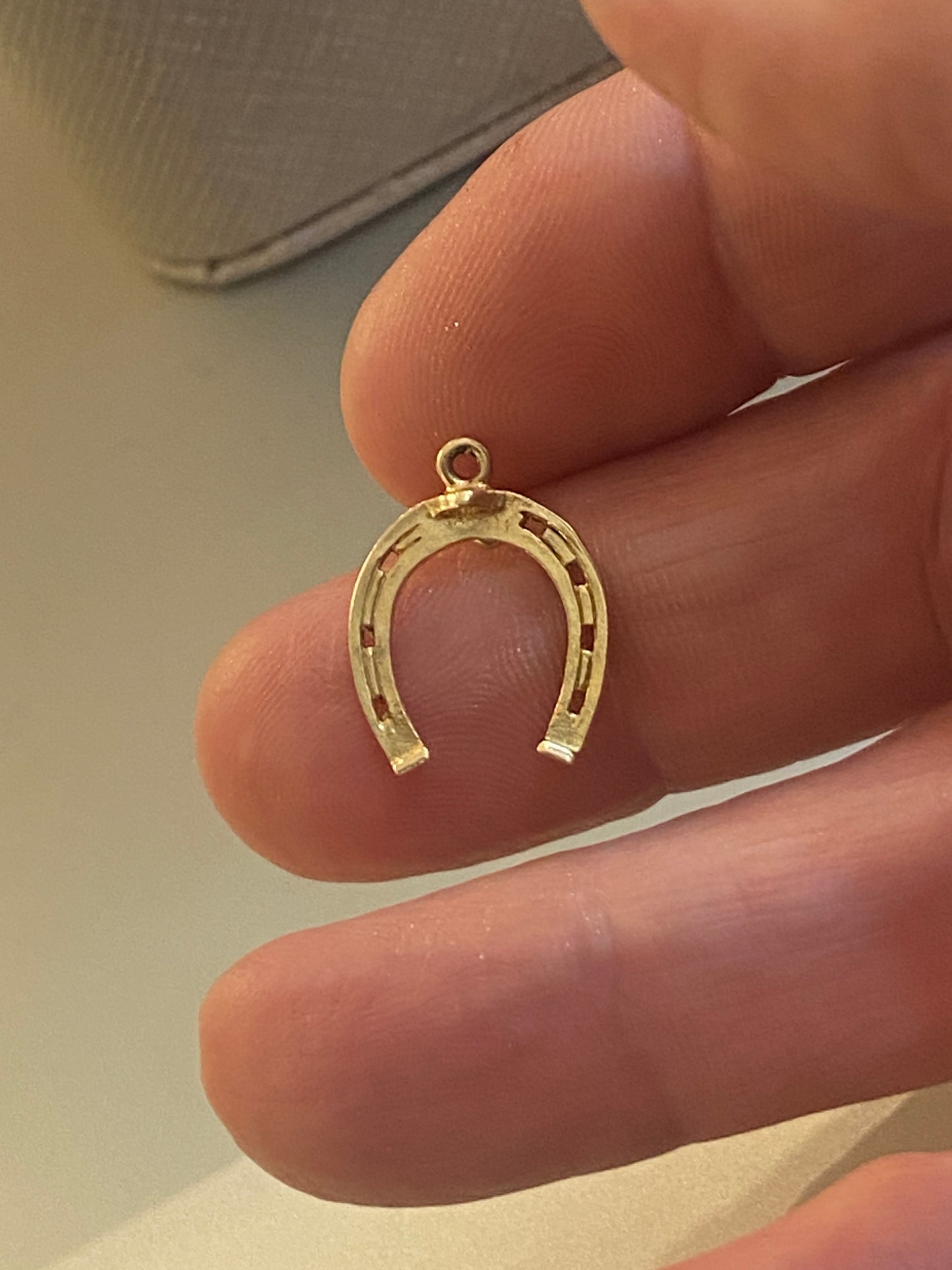 9ct vintage horseshoe charm / pendant circa 1964 maker FM