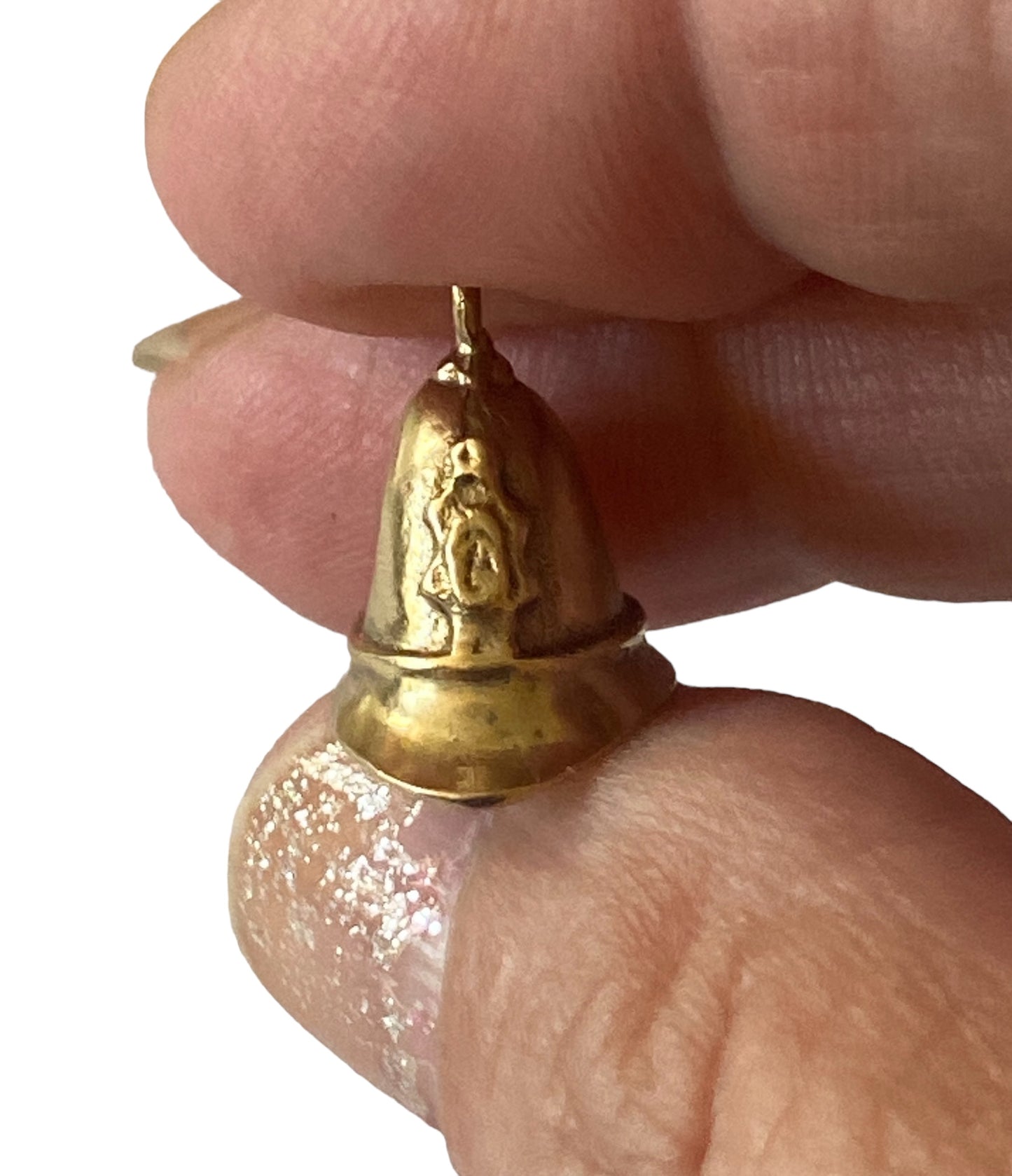 9ct vintage police helmet charm circa 1972