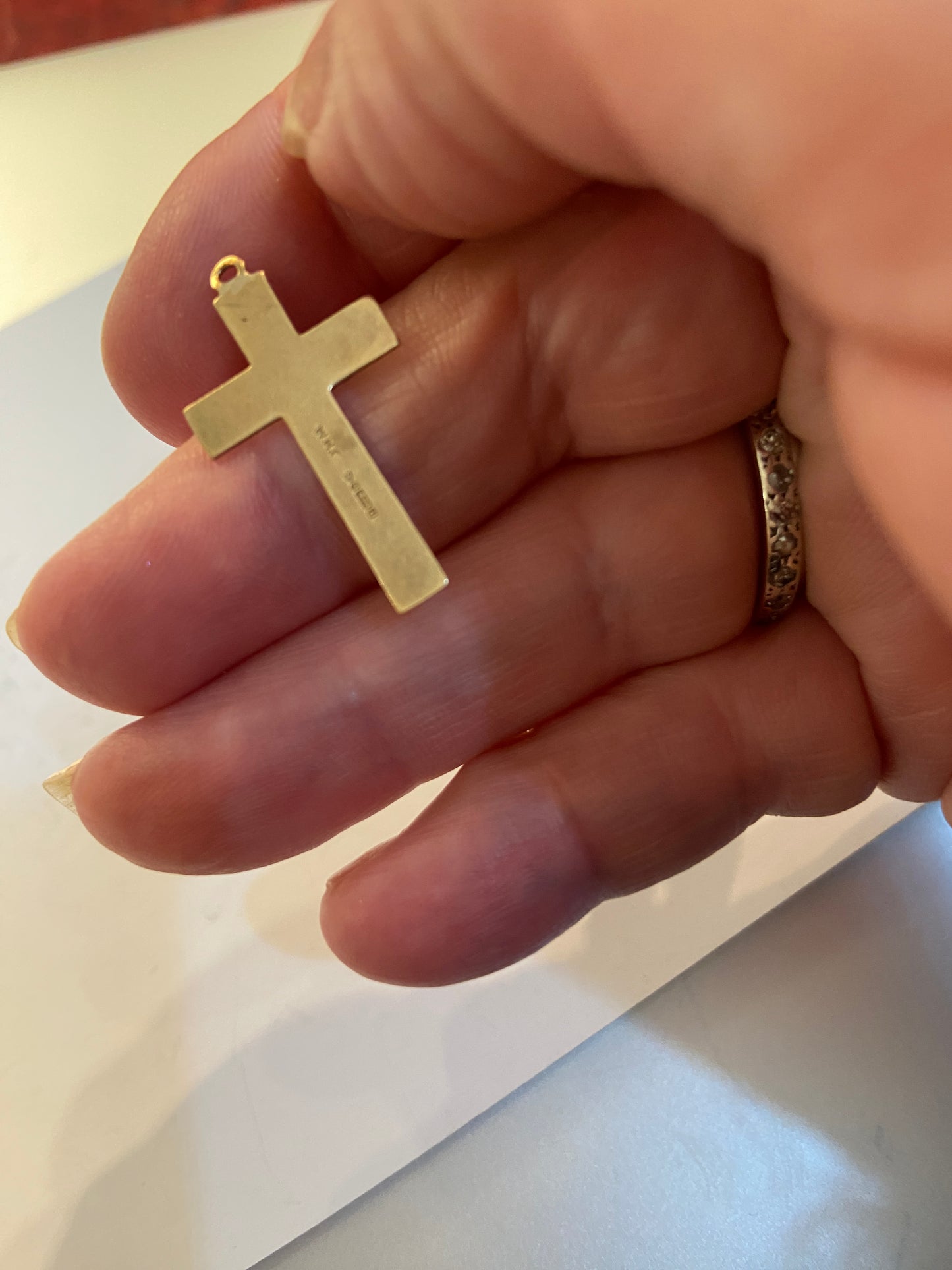 9ct vintage ornate cross, Chester 1959