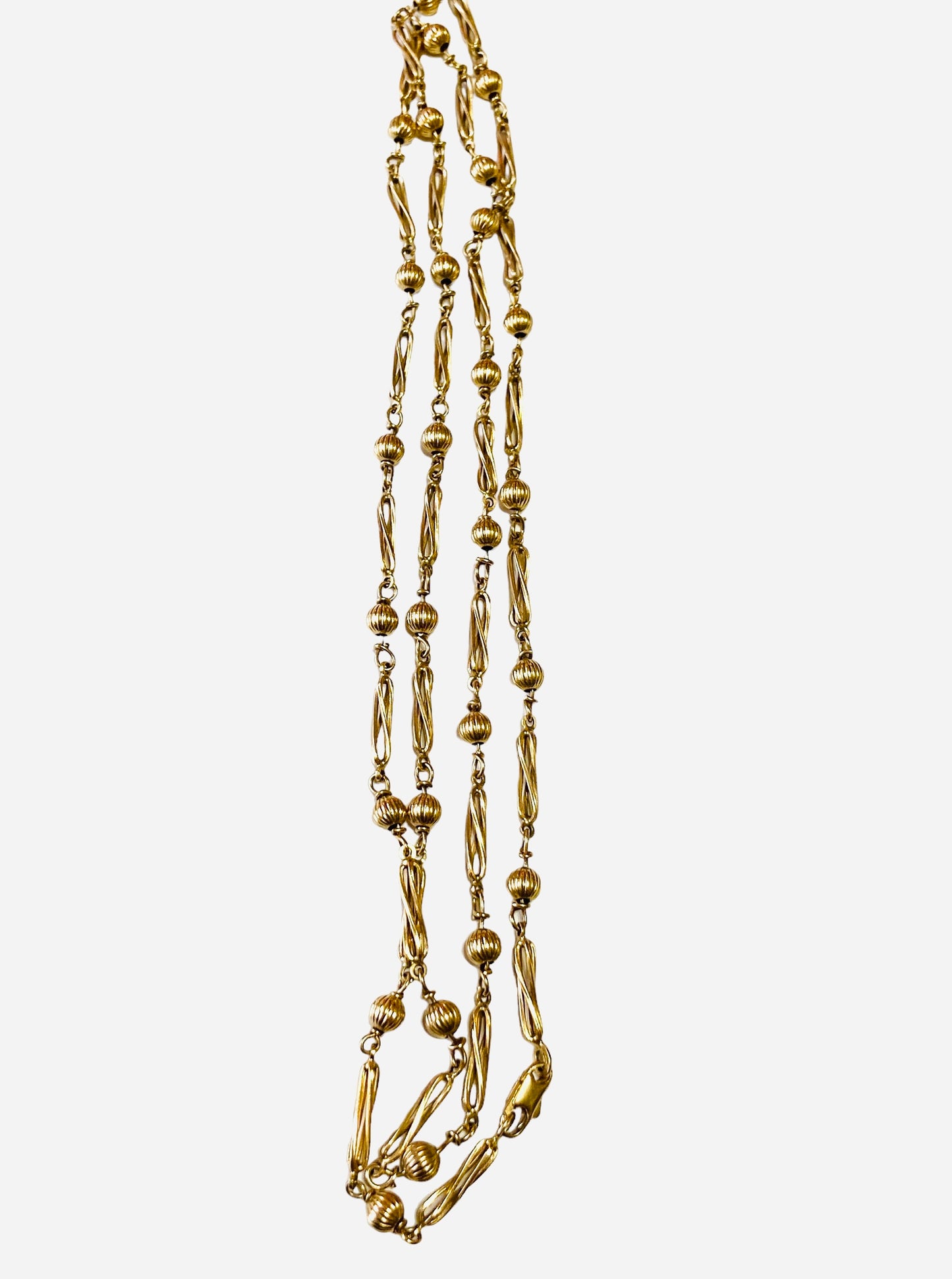 9ct vintage gold long chain classic and stylish, 34 inches long (86cm) 22.3g