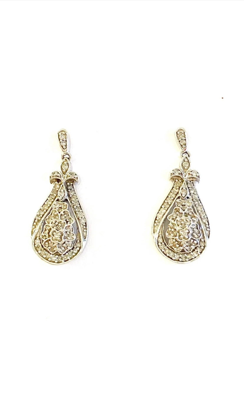 9ct vintage white gold diamond drop earrings
