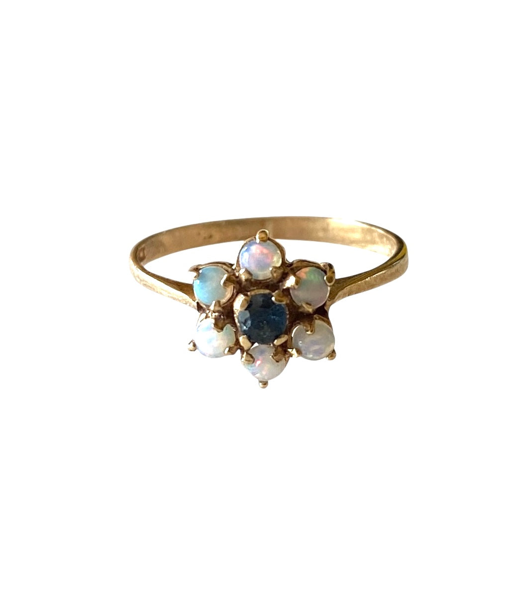 9ct vintage opal and sapphire cluster ring size K