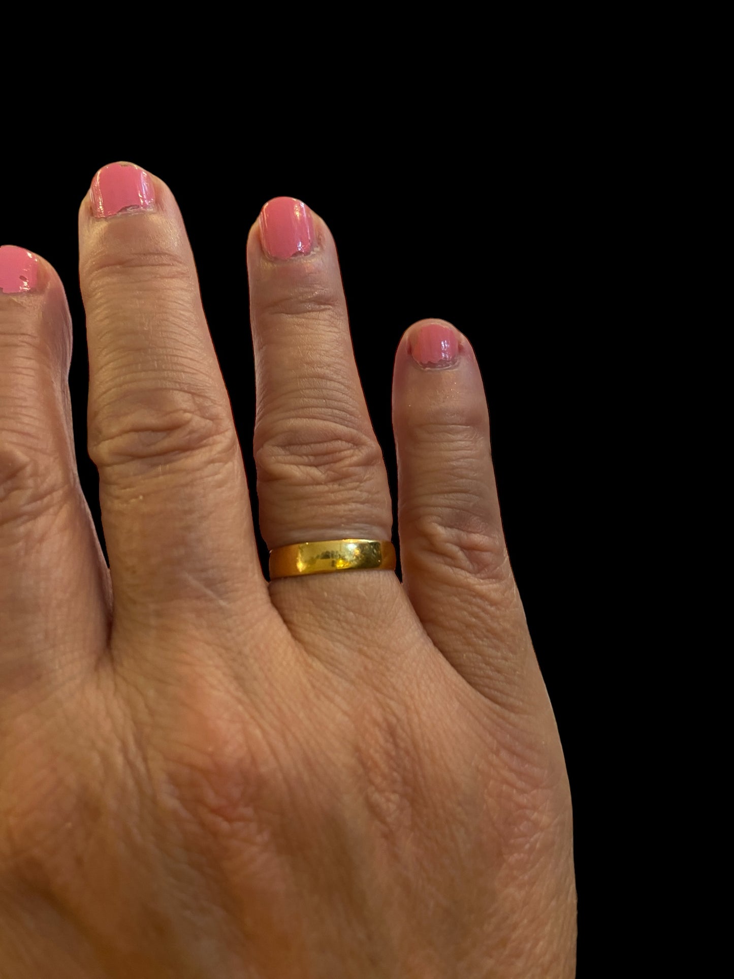 22ct Antique wedding band circa 1863 ring size N