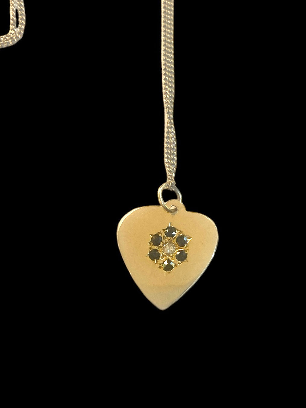 9ct preowned heart pendant and chain set with sapphire and Diamond