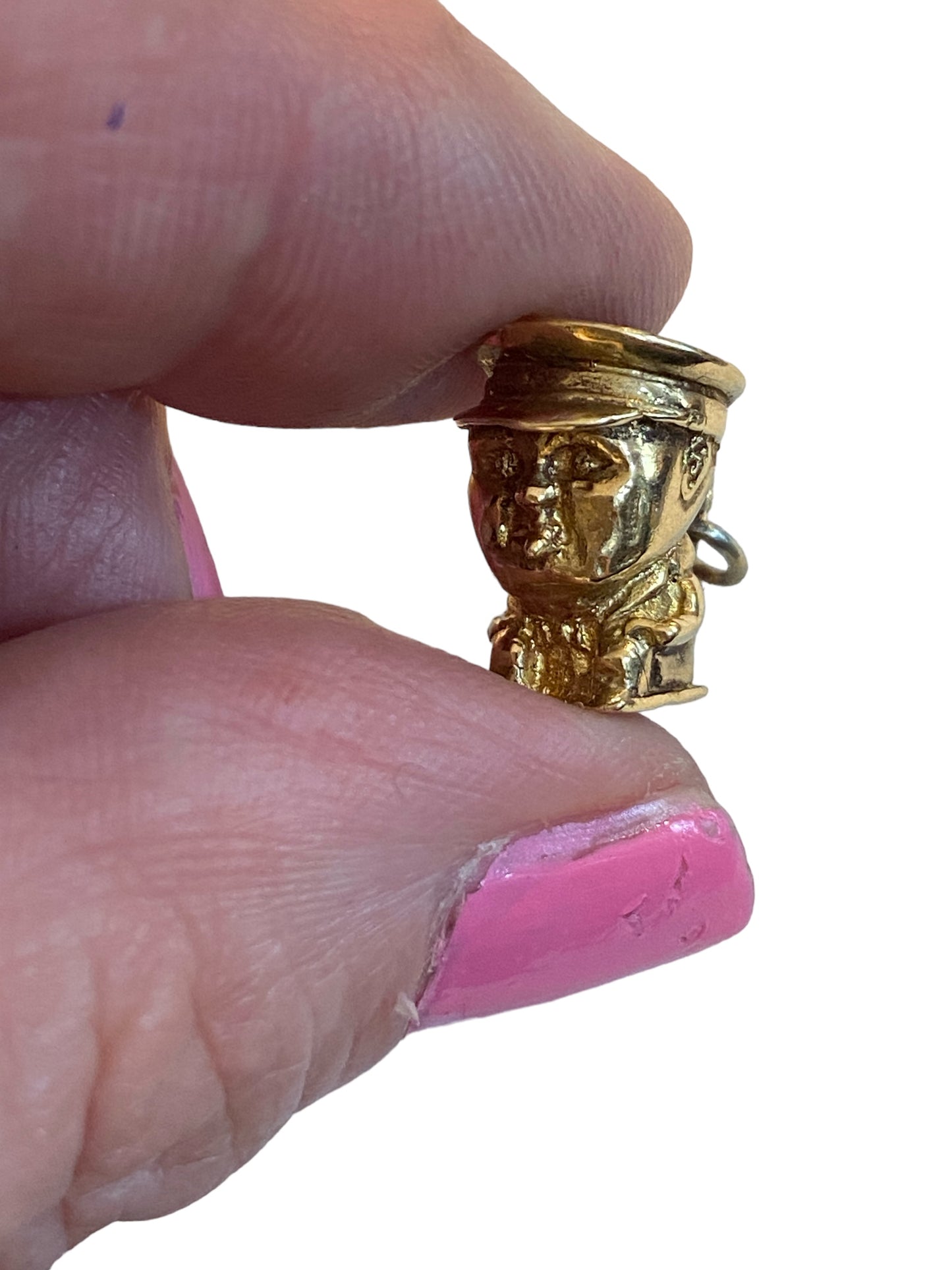 9ct vintage gold Winston church toby jug charm circa 1960 4.2g