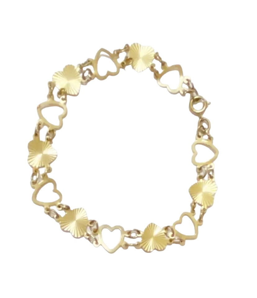 9ct 375 vintage gold heart bracelet circa 1978