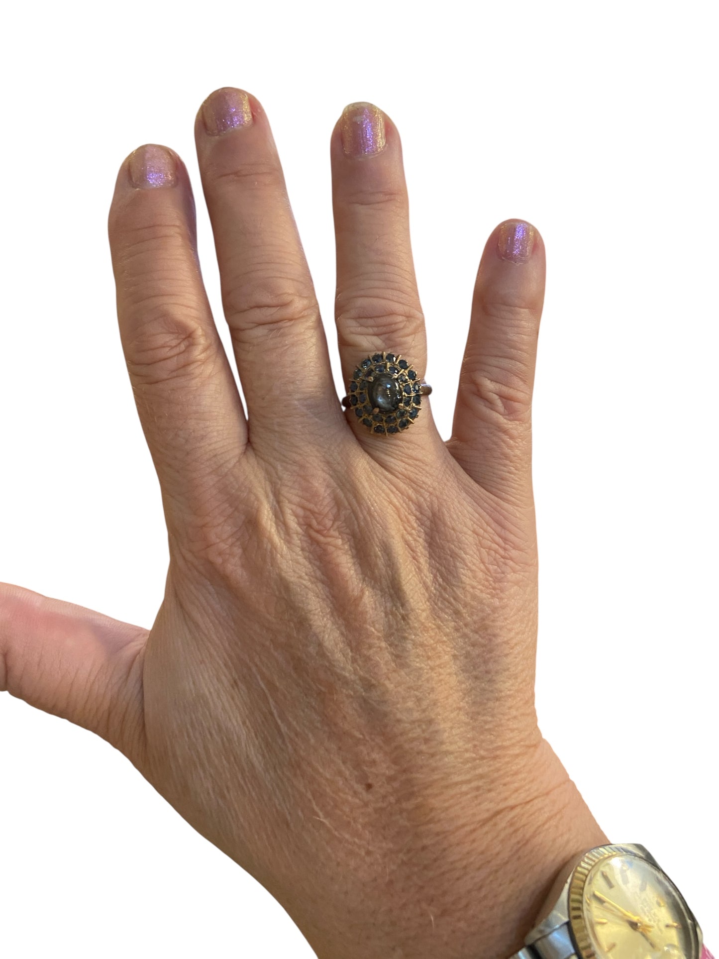 18ct vintage ring, hematite and saphhire. ting size O 1/2