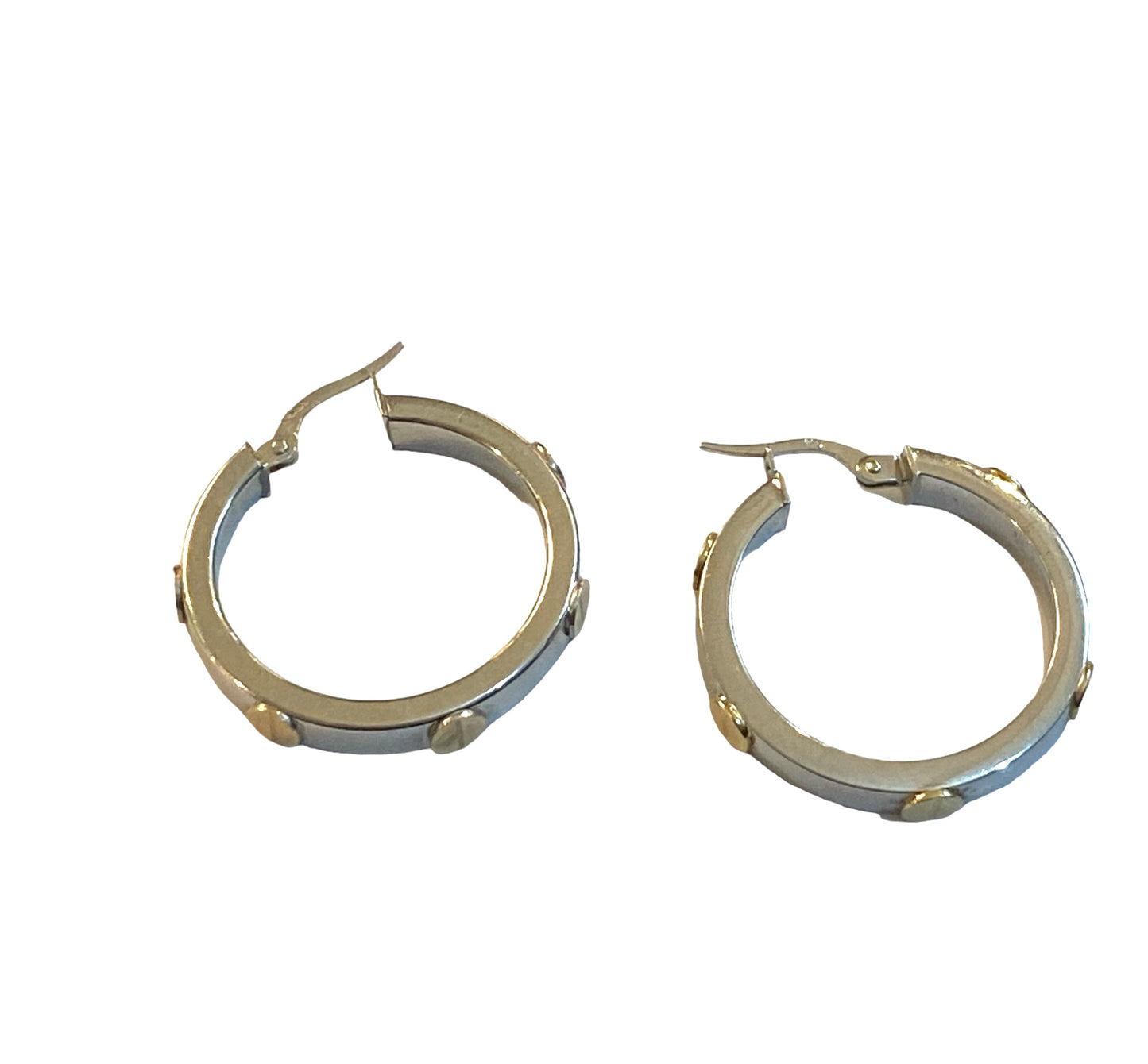 9ct pre owned hoop earring in white and yellow gold circa 2009
