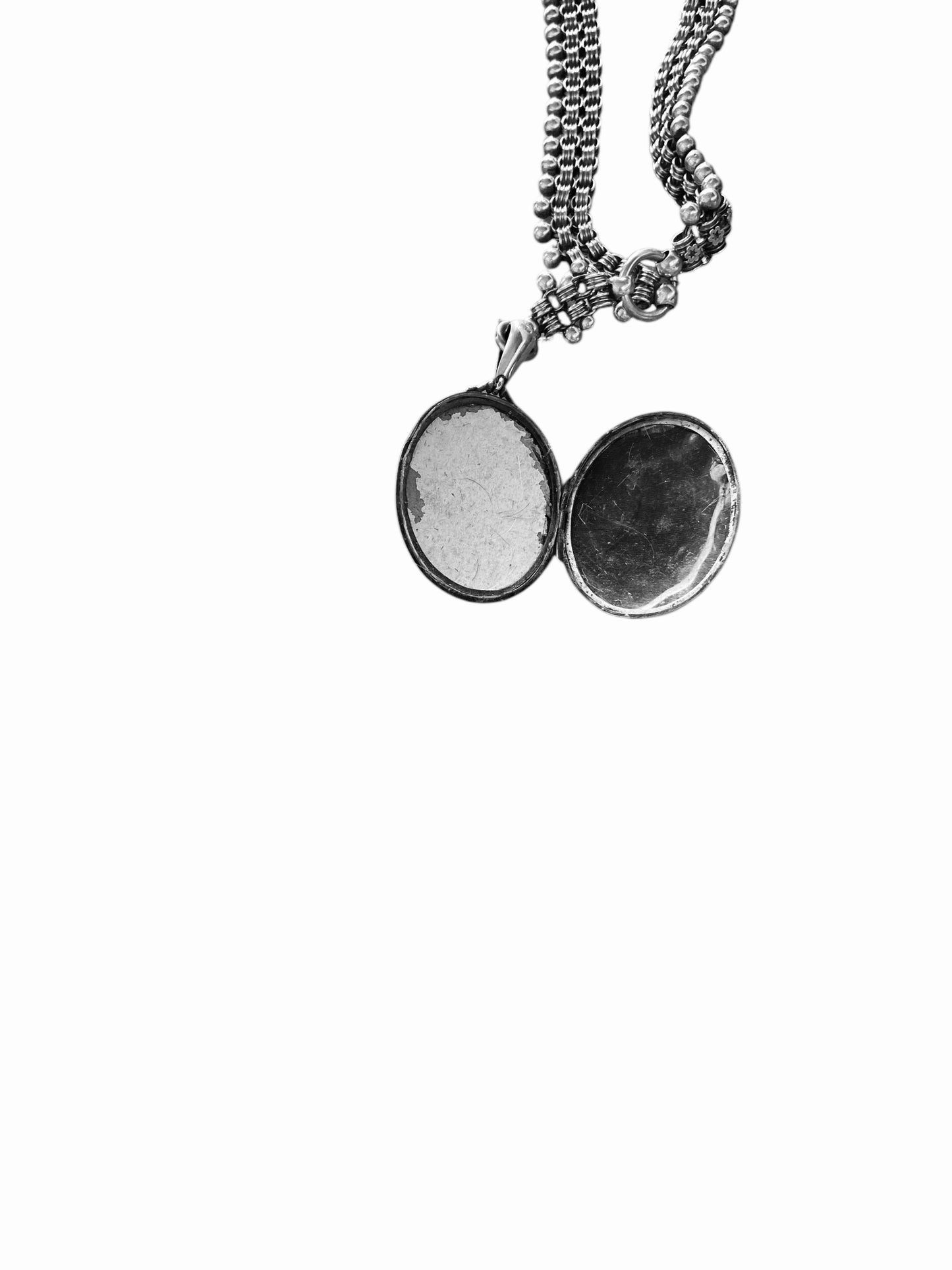 victorian silver locket and chain circa 1882. Birmingham. 21 inches