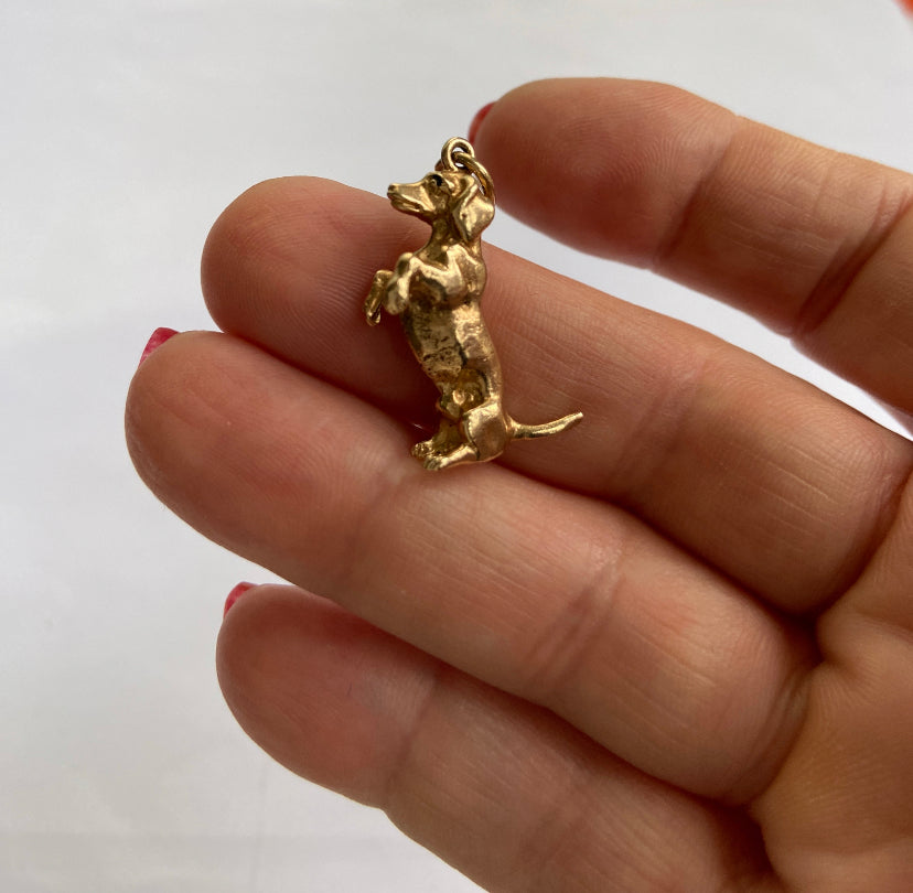 14ct 585 vintage gold dachshund charm / pendant