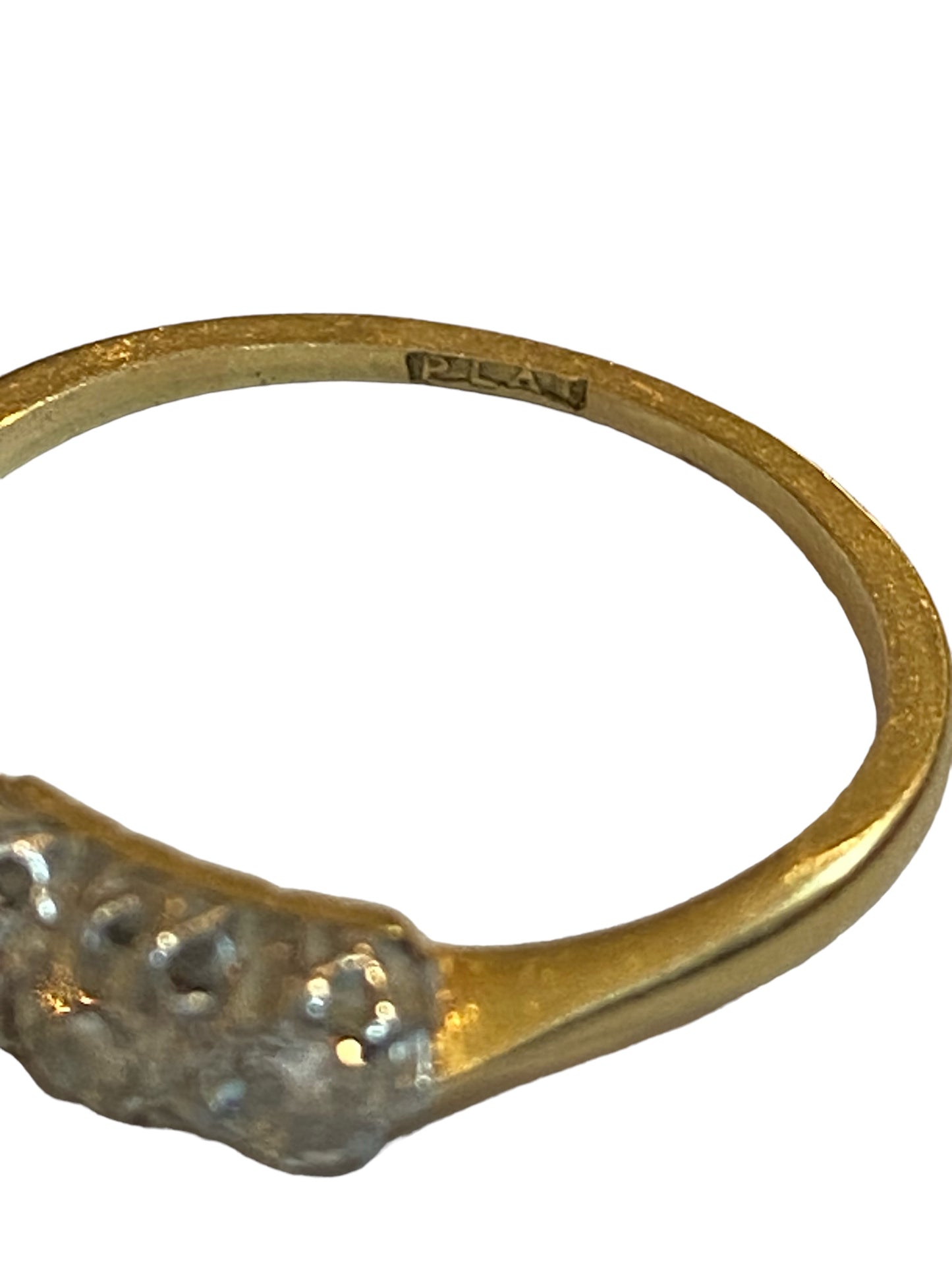 18ct and platinum diamond ring size M