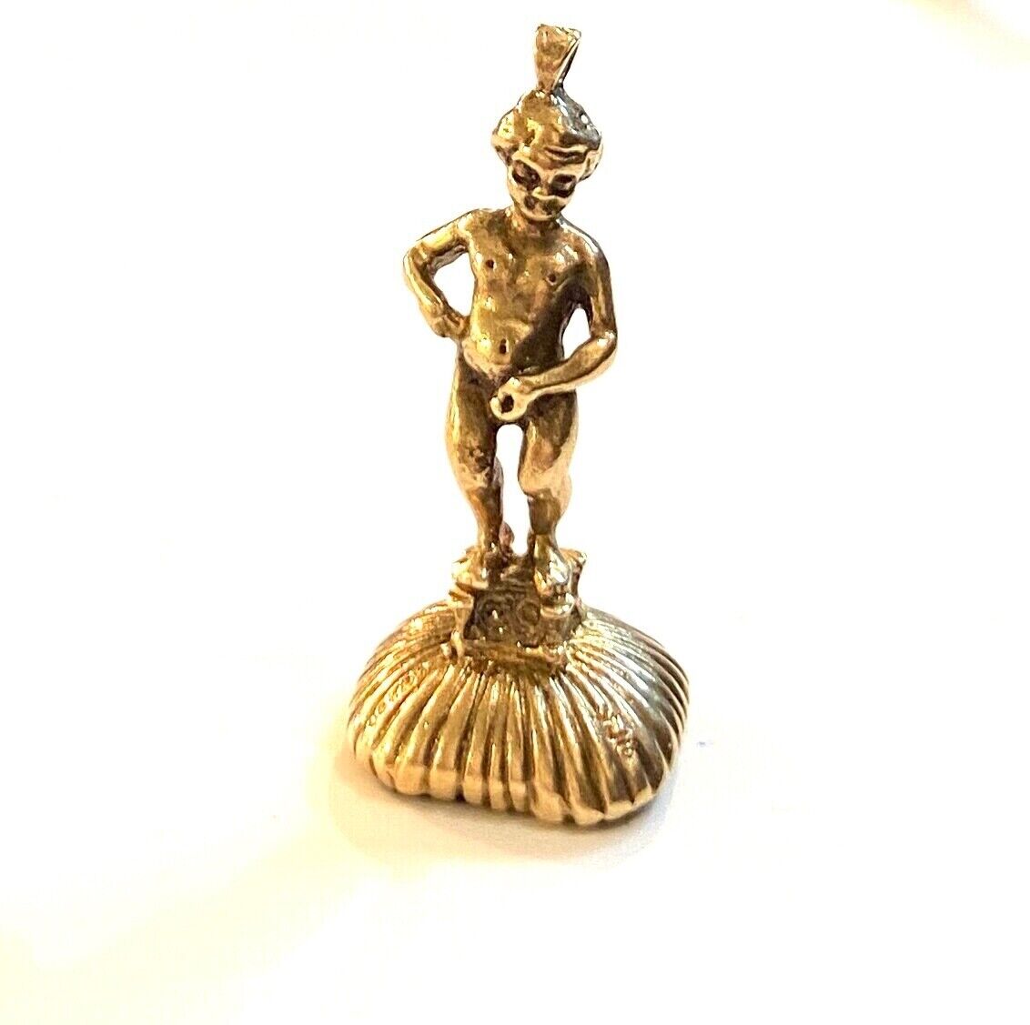 9ct vintage 'manneken pis' seal circa 1972