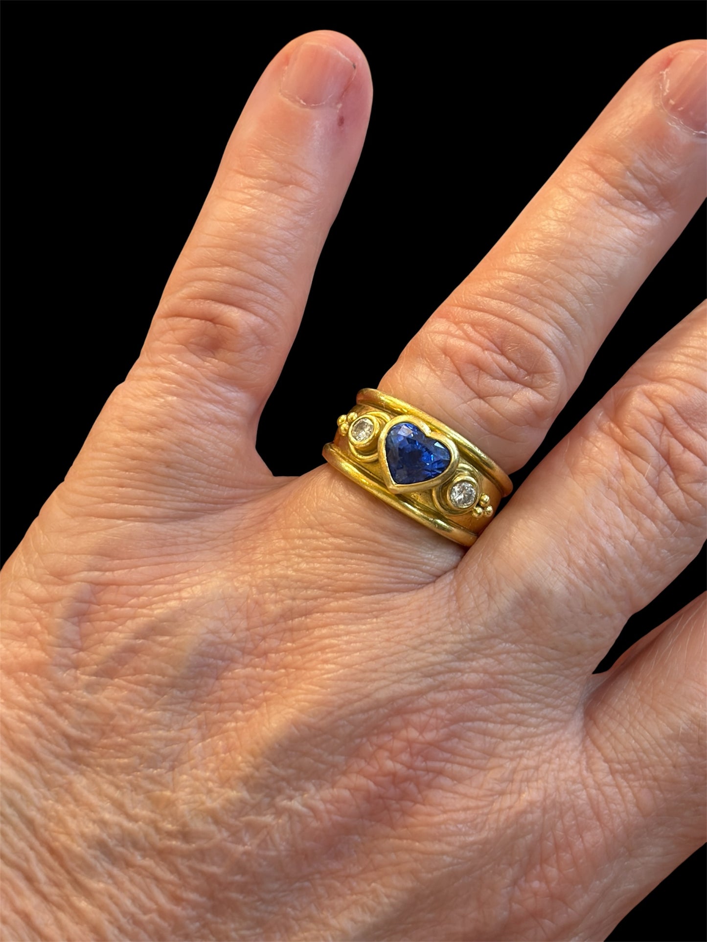 18ct 750 sapphire and diamond ring size N 1/2 11.3g circa 2001