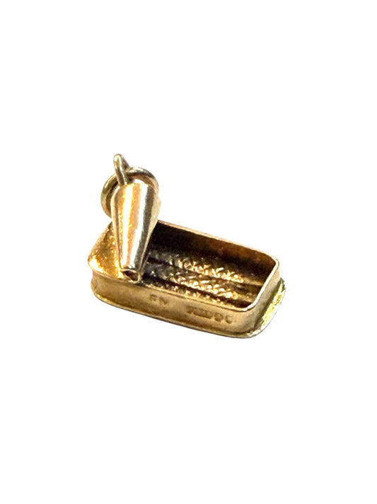9ct vintage sardines charm, circa 1957 2.5g maker FM