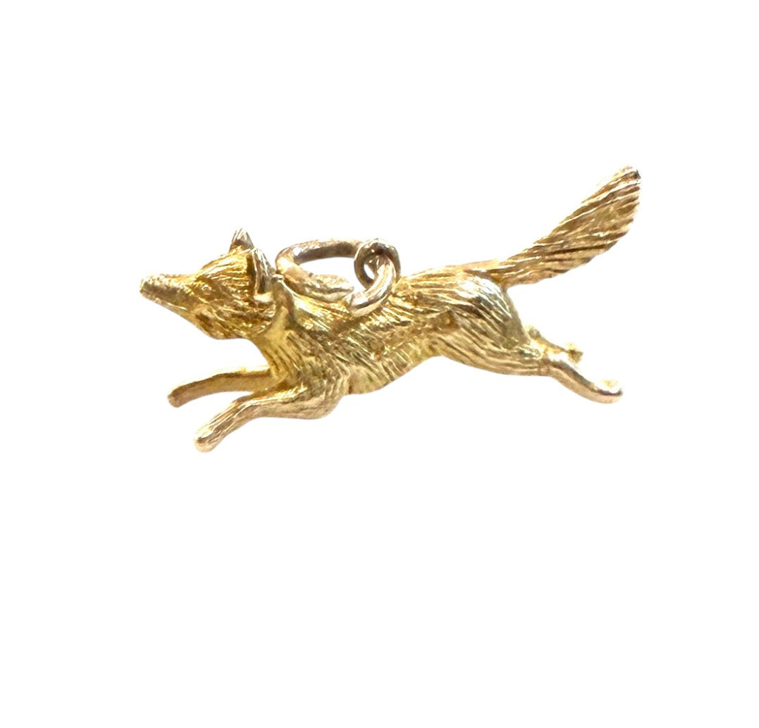 9ct vintage running fox charm circa 1958 2.5g