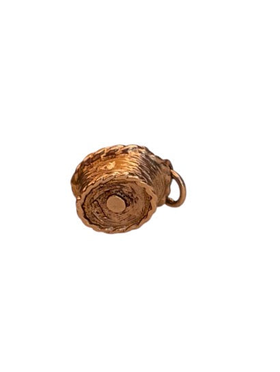 9ct vintage puppies in basket charm, circa 1972 2.9g