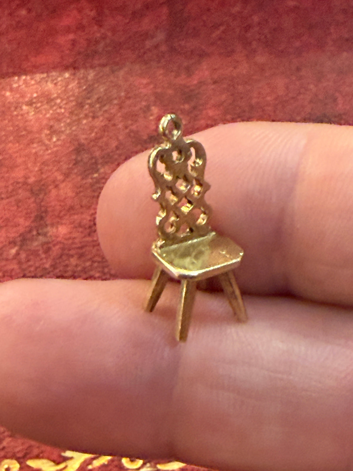 9ct vintage chair charm circa 1966 by FM 1.39g