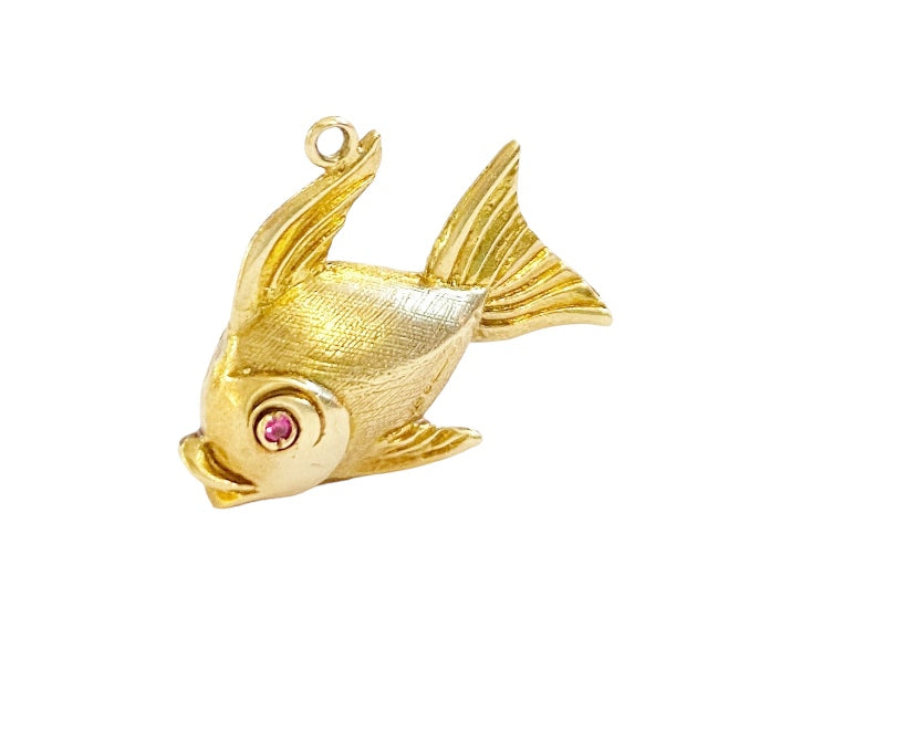 9ct vintage gold fish charm with ruby eyes circa 1967