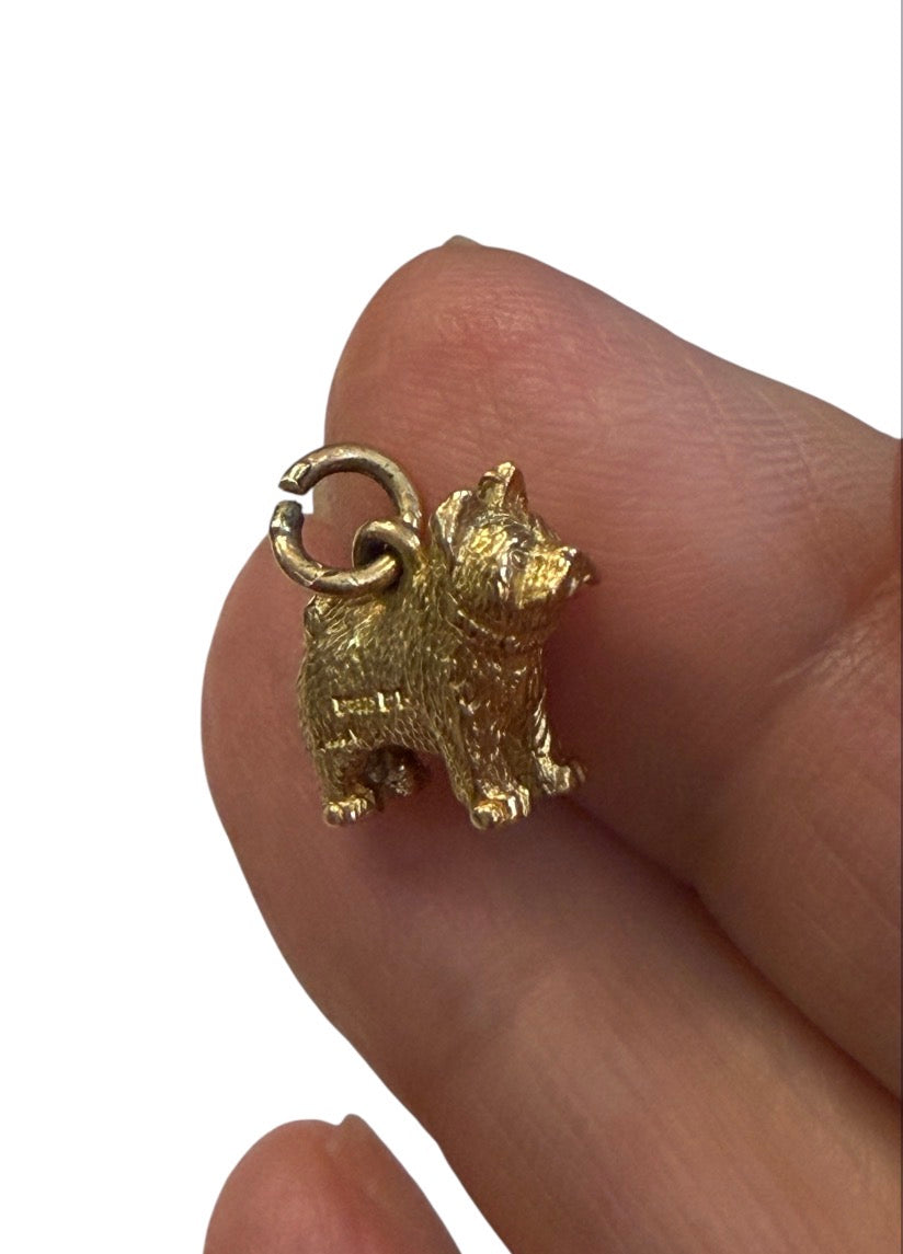 9ct vintage chow chow dog charm circa 1959 3.0g