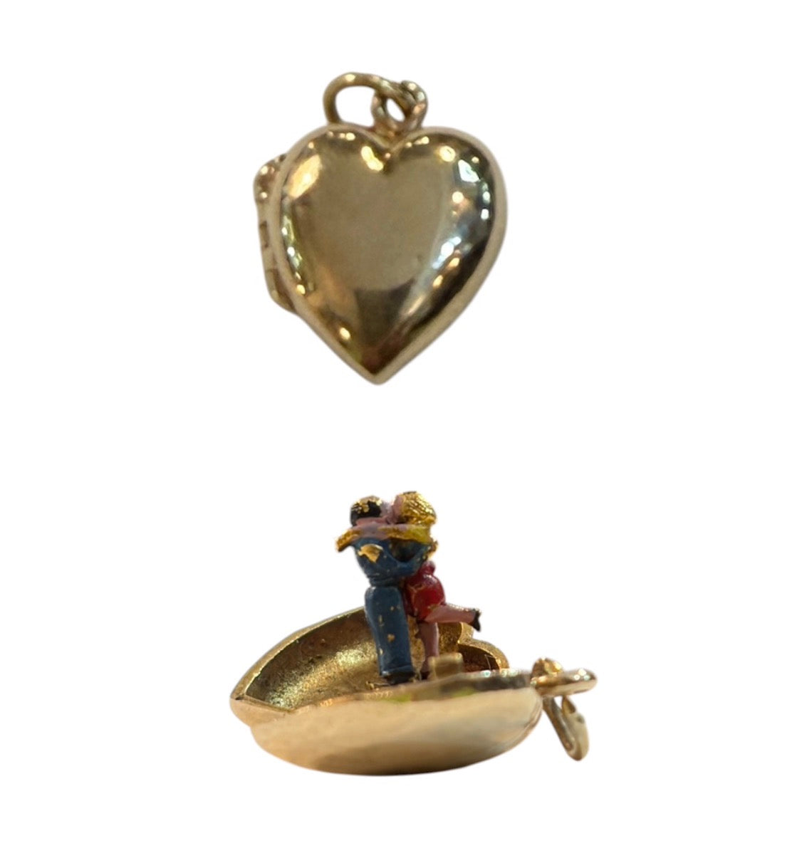 9ct vintage heart charm with couple embracing inside circa 1986 3.3g by ppld