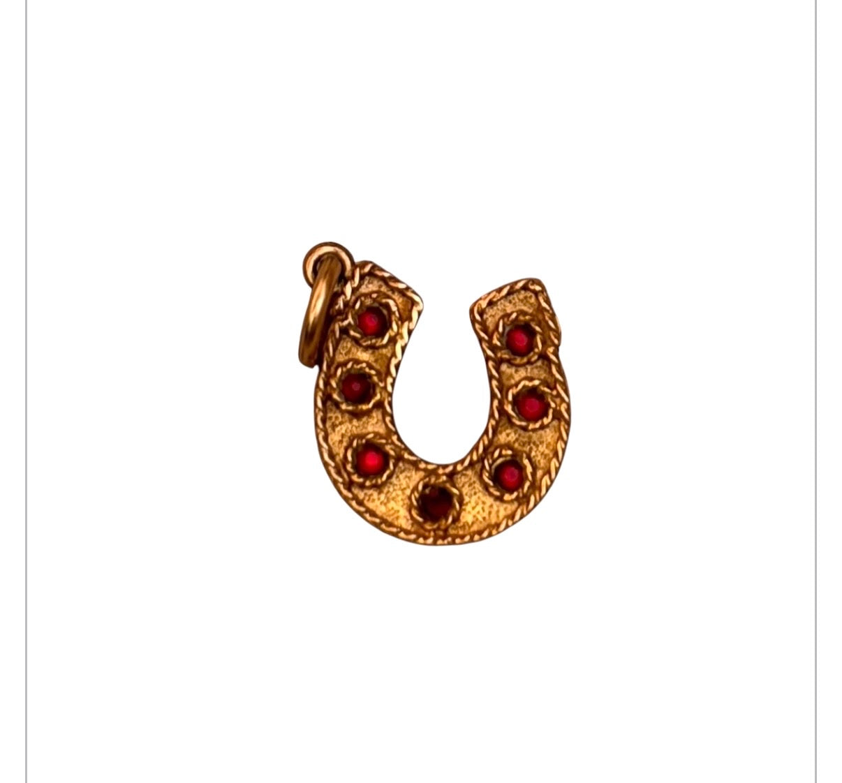 9ct vintage horseshoe charm by NUVO circa 1971, 1.54g