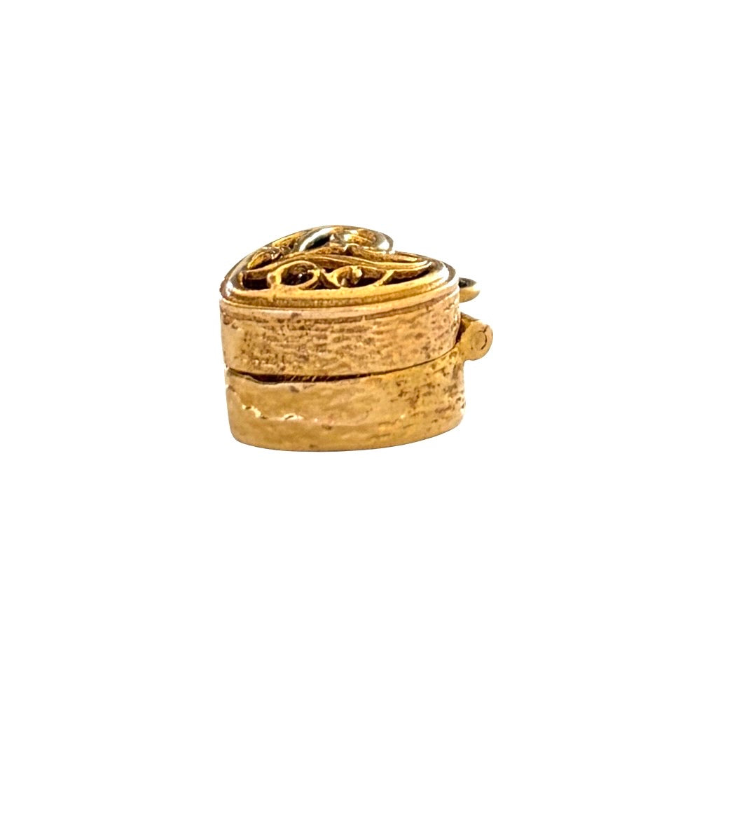 9ct vintage heart box charm, opening with a trilogy ring inside , 4.20g maker G&H