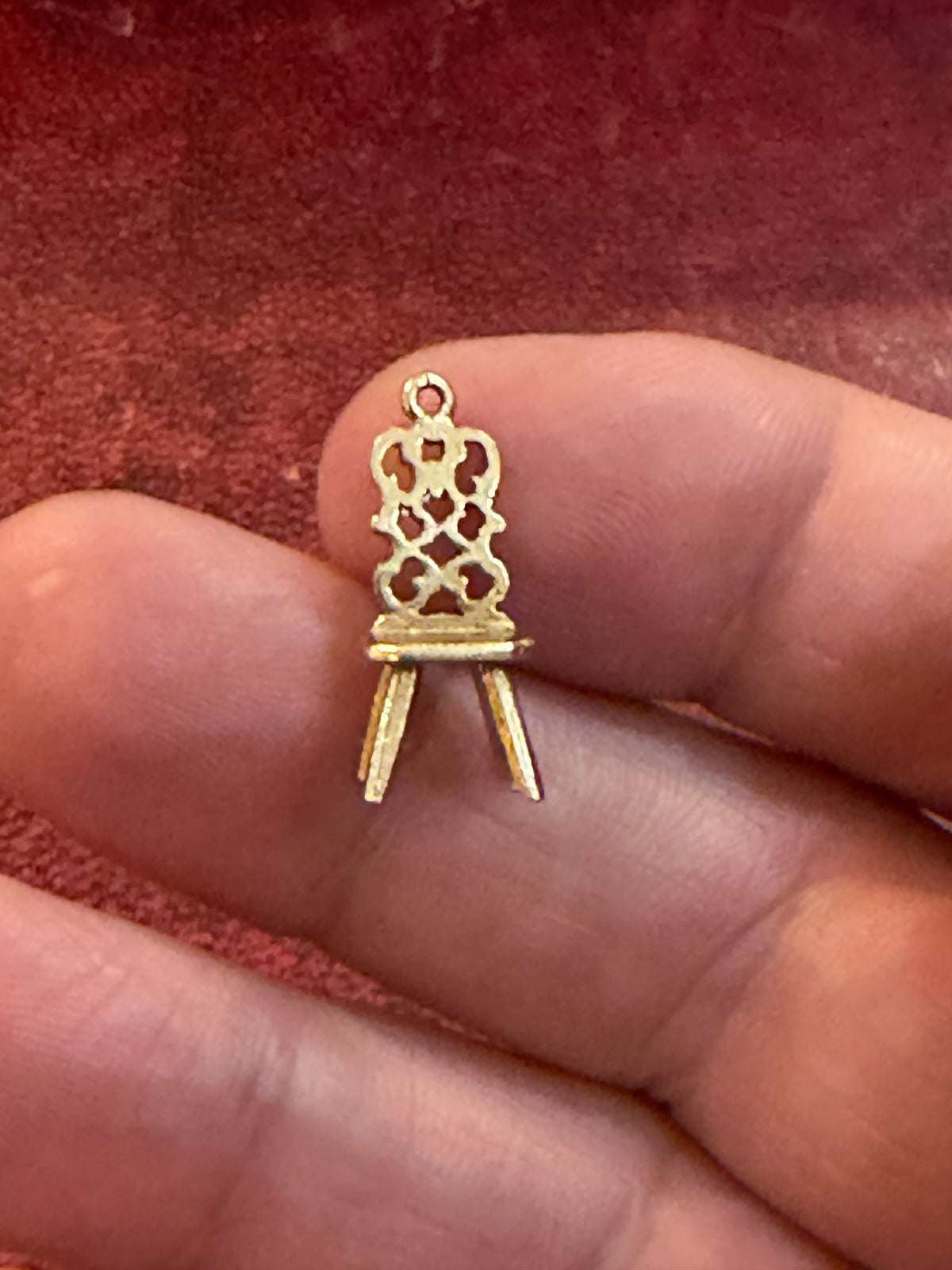 9ct vintage chair charm circa 1966 by FM 1.39g