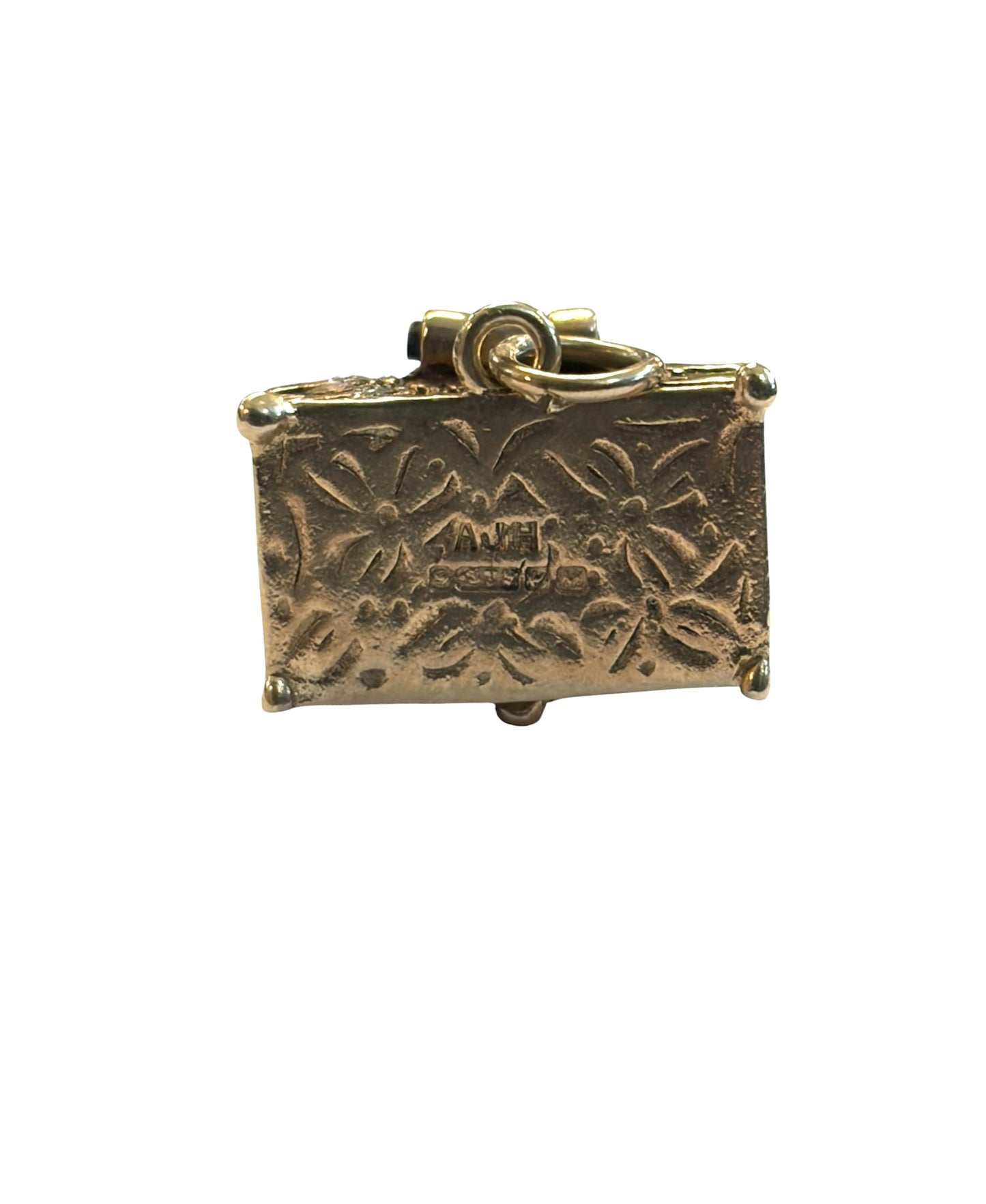 9ct vintage treasure chest charm opening charm circa 1986 3.9g
