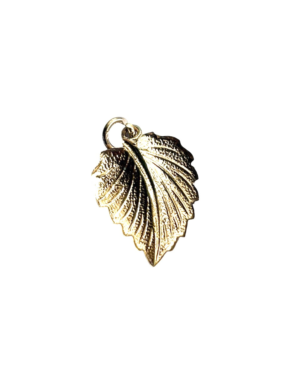 9ct vintage leaf charm / pendant circa 1989. 0.49g
