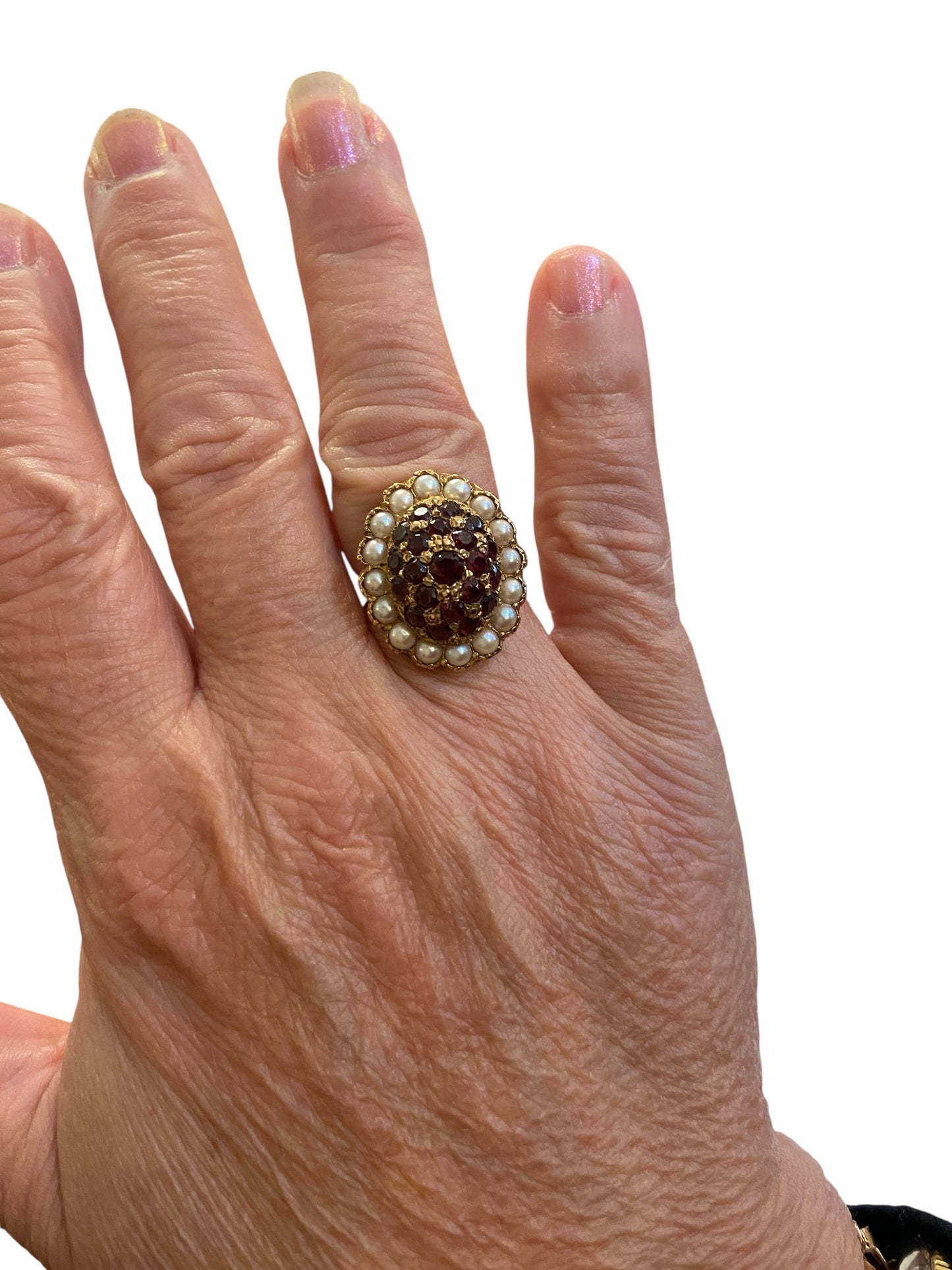 9ct vintage coctail ring with garnets and pearls size L