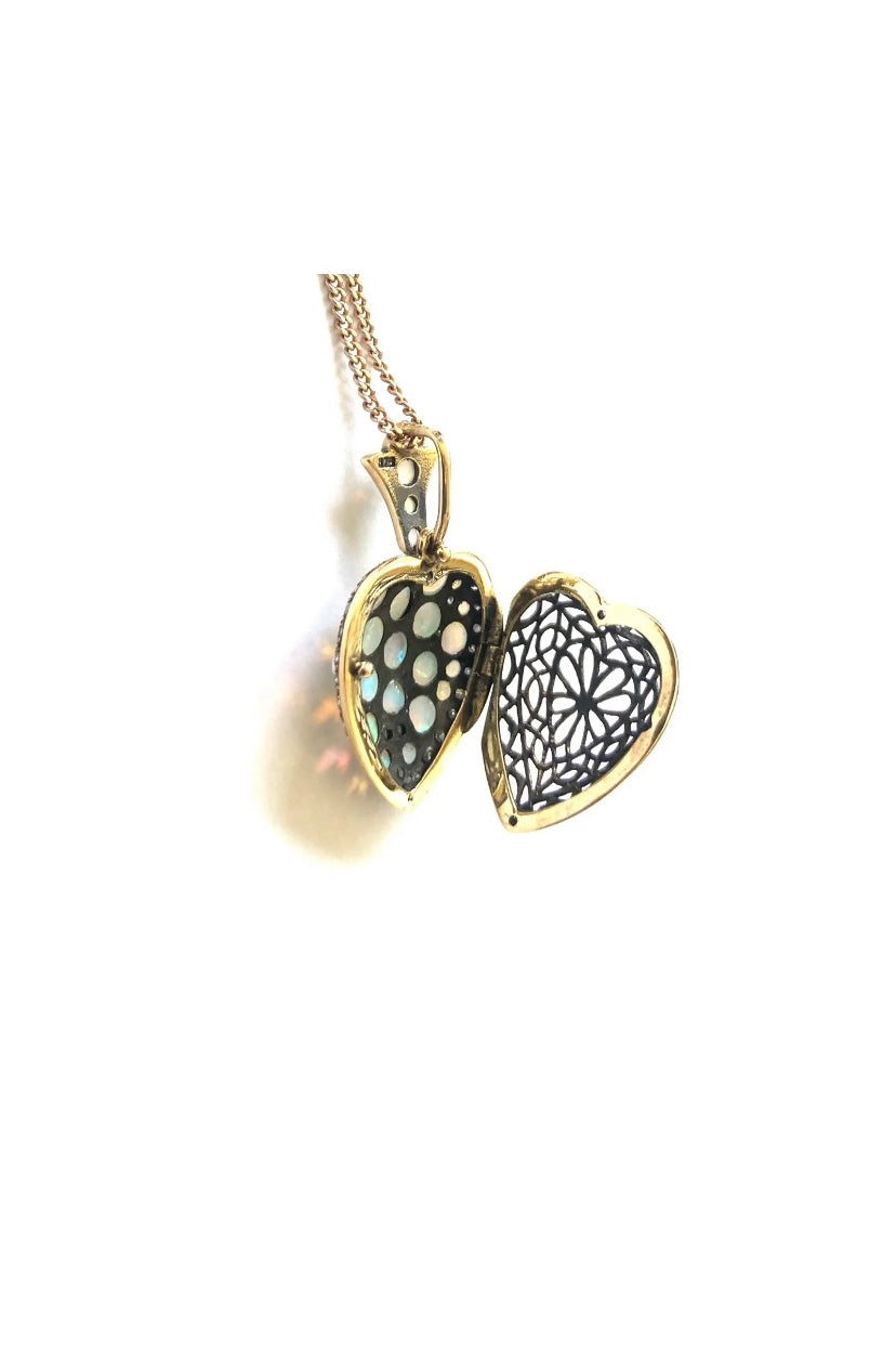 9ct gold preloved heart shape opal and diamond pendant locket