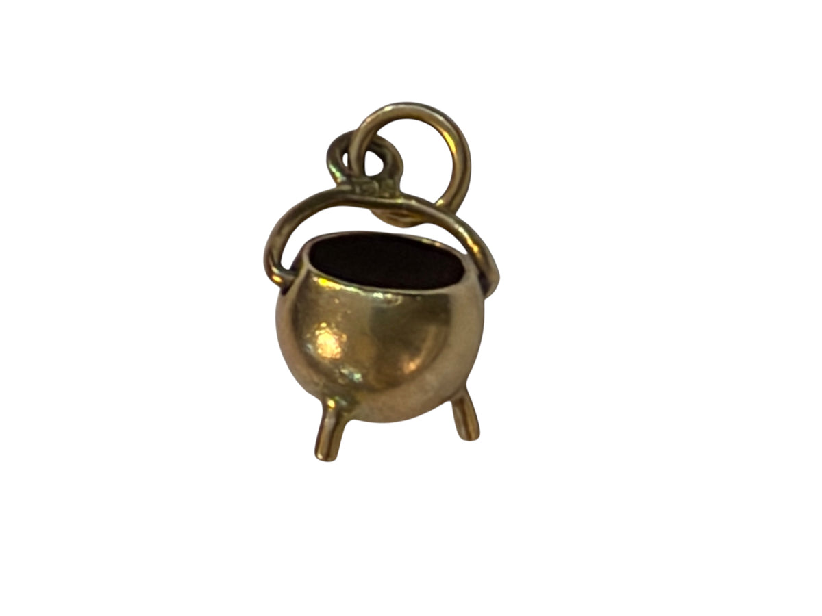 9ct vintage cauldron charm. 0.74 g small charms