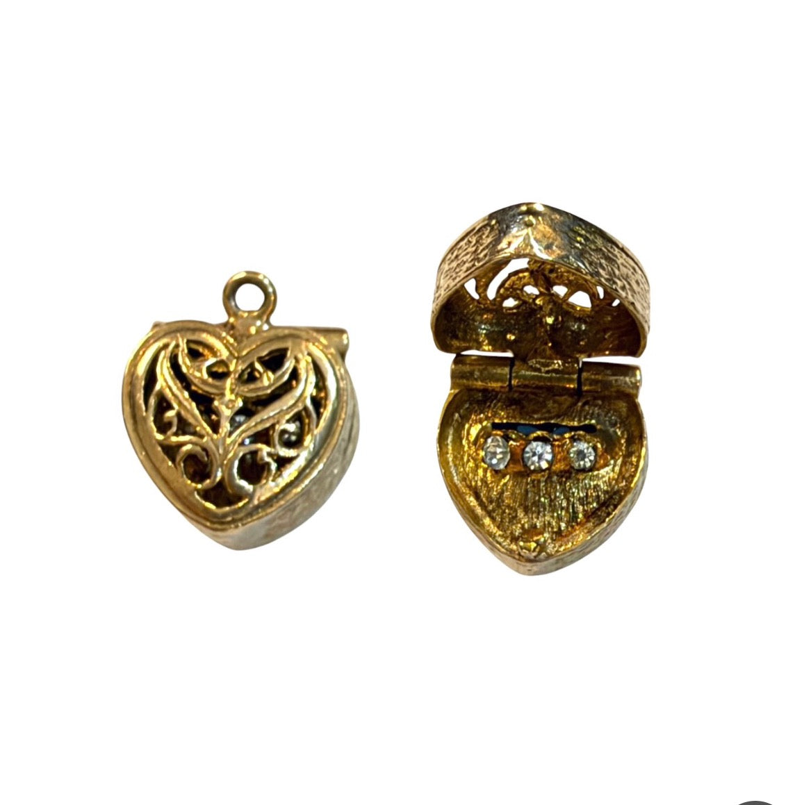 9ct vintage heart box charm, circa 1966 maker g&H 4.5g