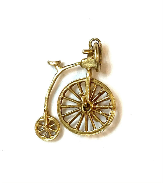 9ct vintage penny farthing charm siged'nuvo'