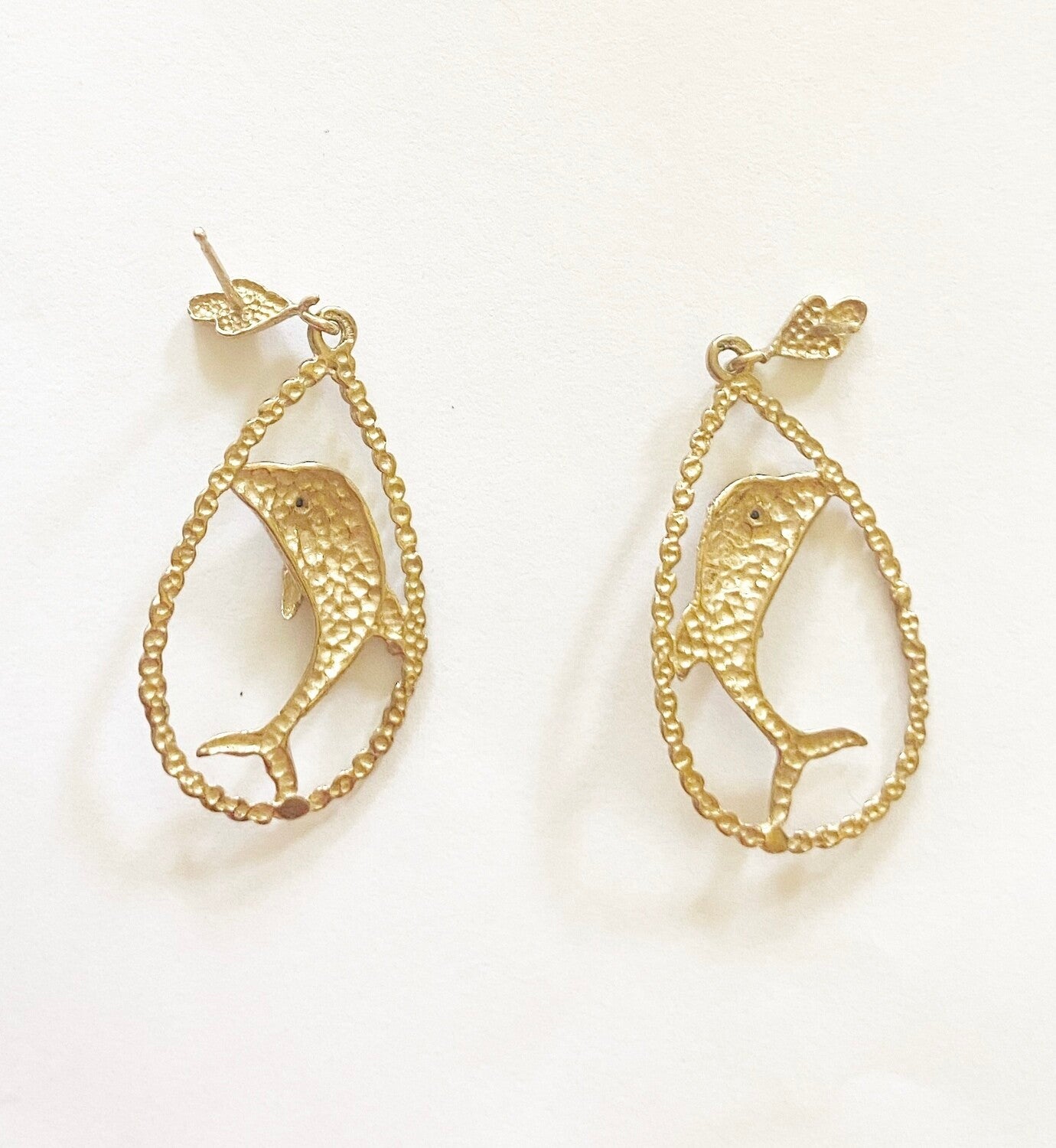 9ct 375 vintage gold dolphin drop earrings