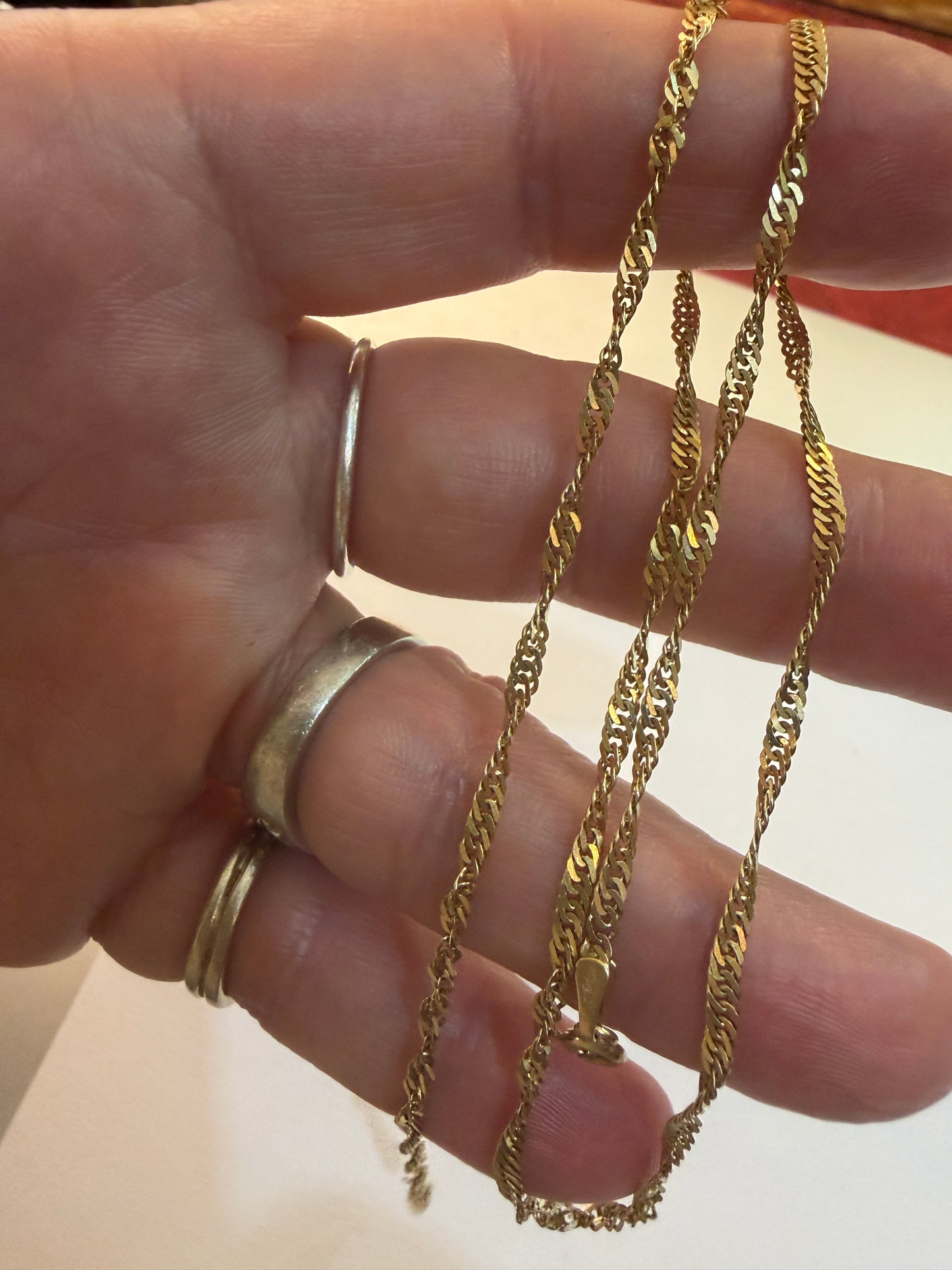 9ct vintage singapore link chain. 18 inch . 3.27g