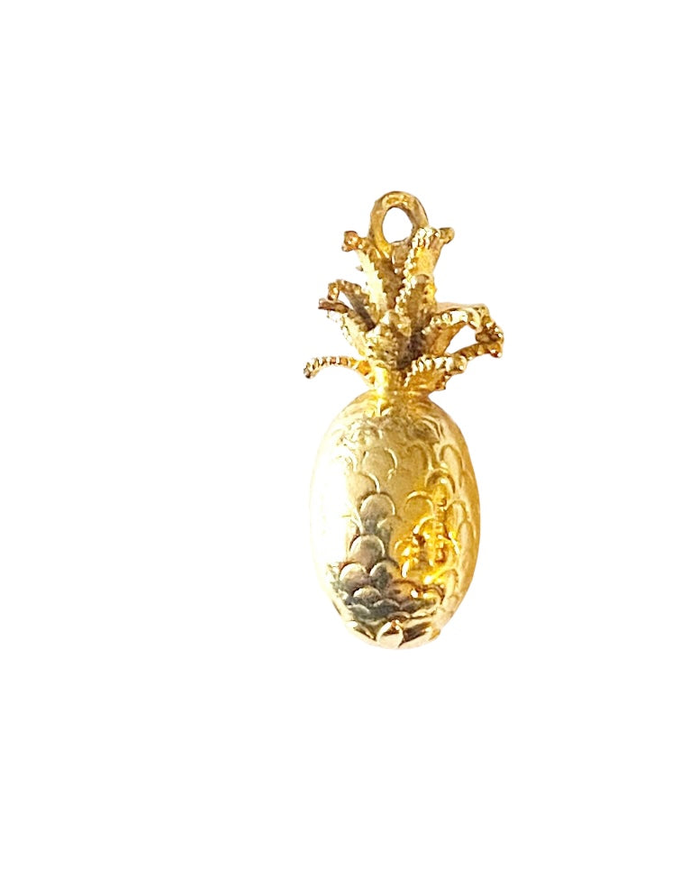 9ct pineapple charm vintage solid gold 4.4g